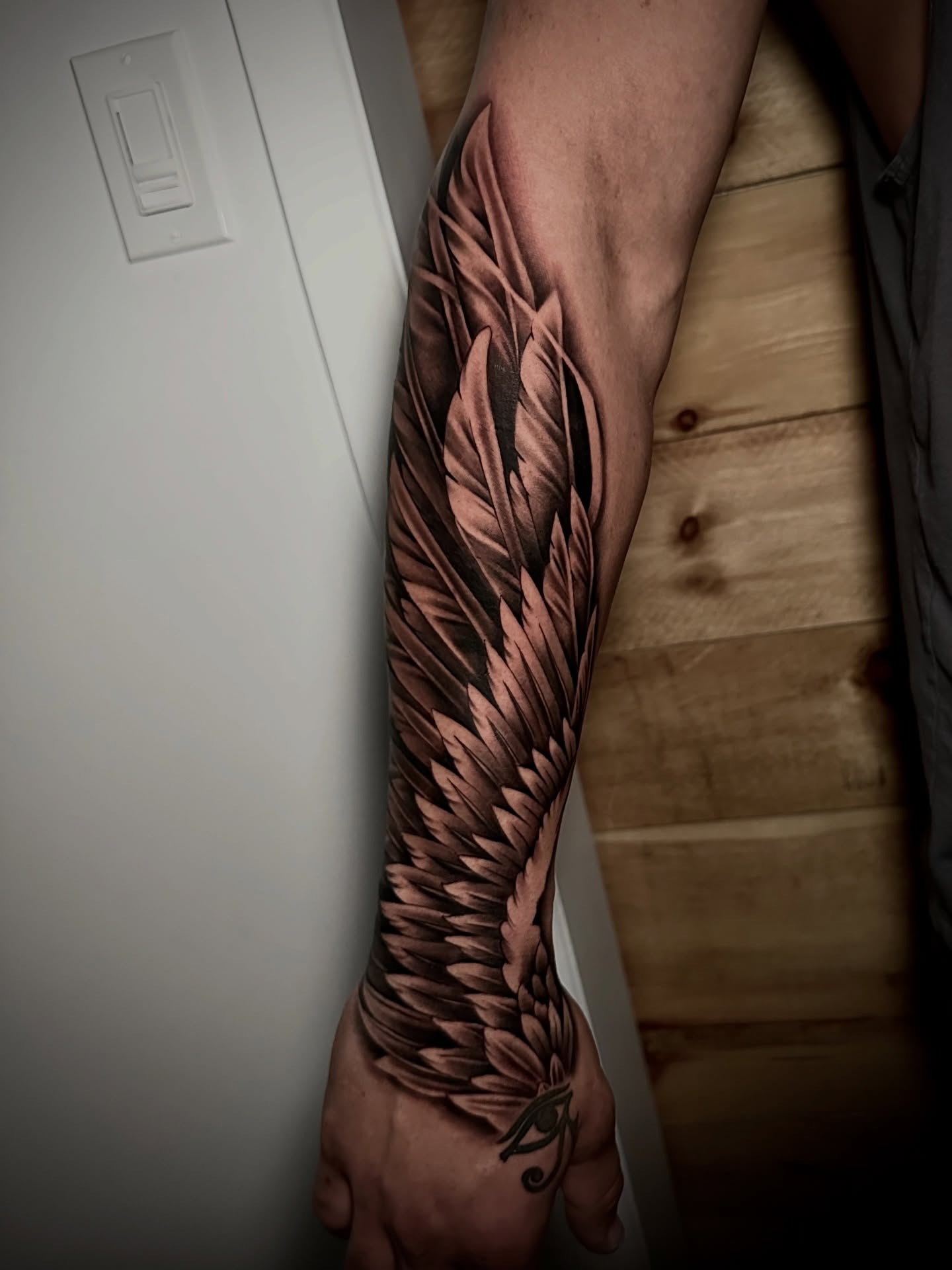 Tattoo by @fed.dinero.tattoo — black_and_grey