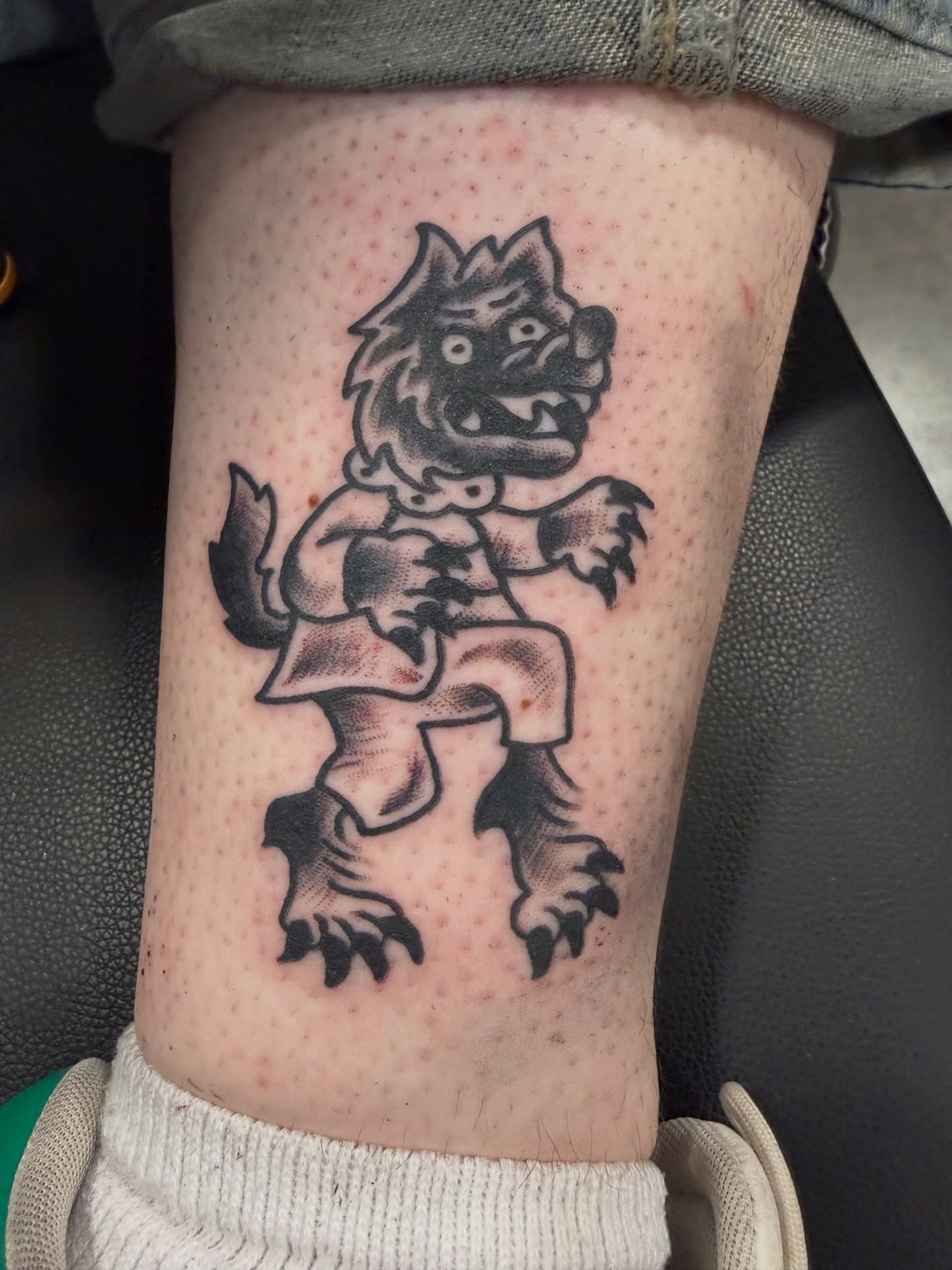 Tattoo by @anttattoos_ — black_and_grey