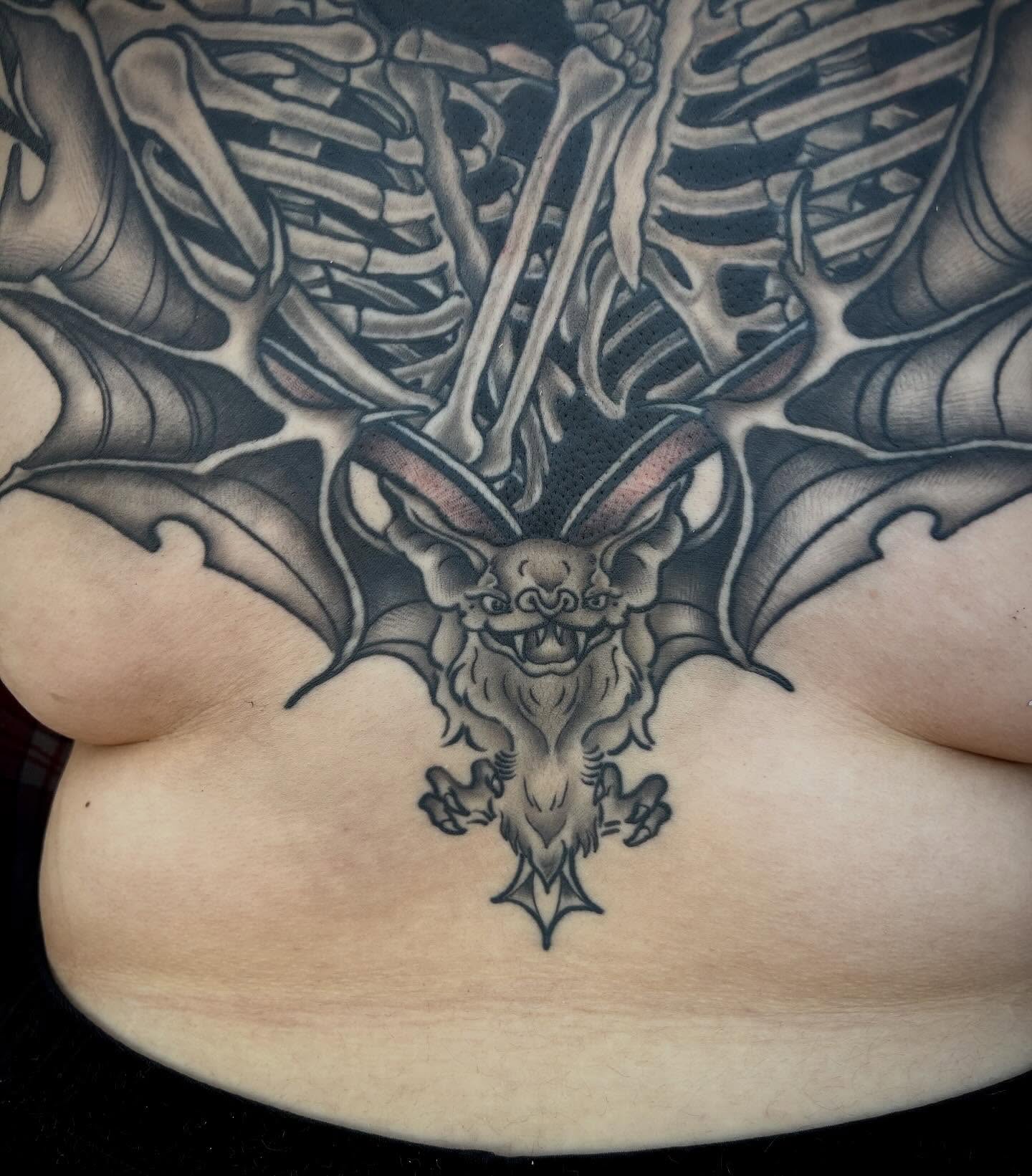 Bat black and grey tattoo on the chest by Pᴇɪɢʜᴛᴏɴ "Fʟᴀsʜ", Phoenix, Arizona