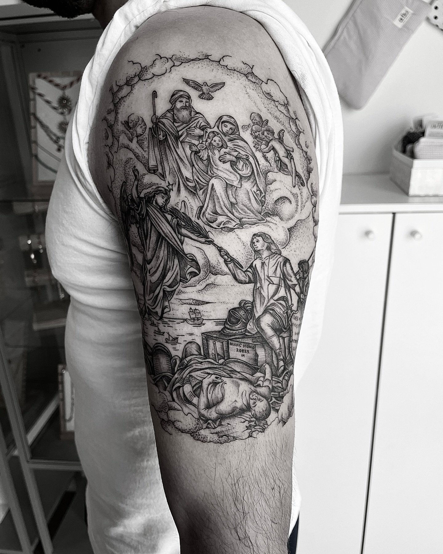 Tattoo by @mimz_studio — black_and_grey, realism