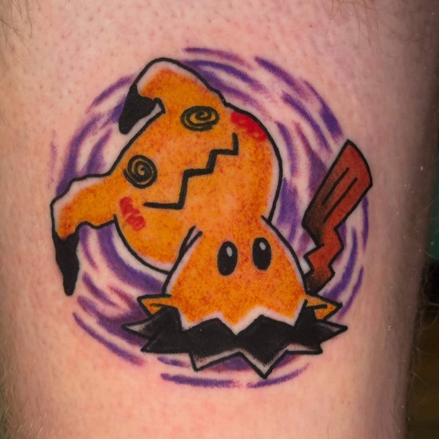 Pumpkin ghost dotwork tattoo on the thigh by π Erin Stephens π€