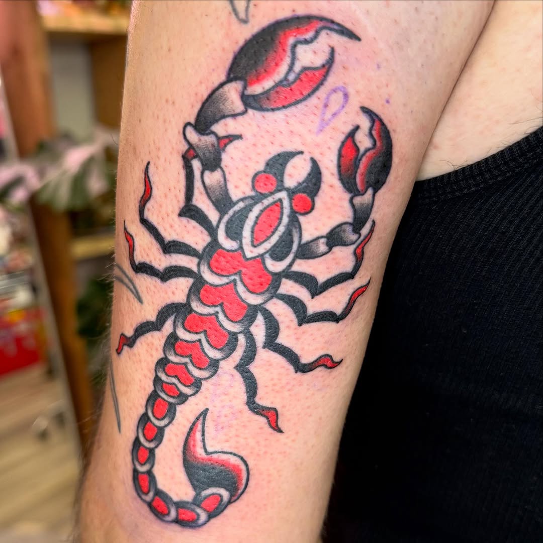 Scorpion American traditional tattoo on the forearm by Rigo Vargas