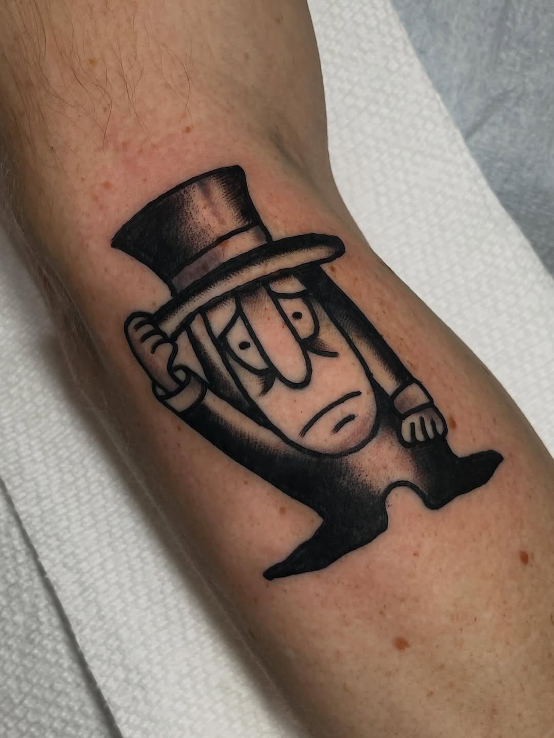 Tattoo by @charlieotattoos — american_traditional