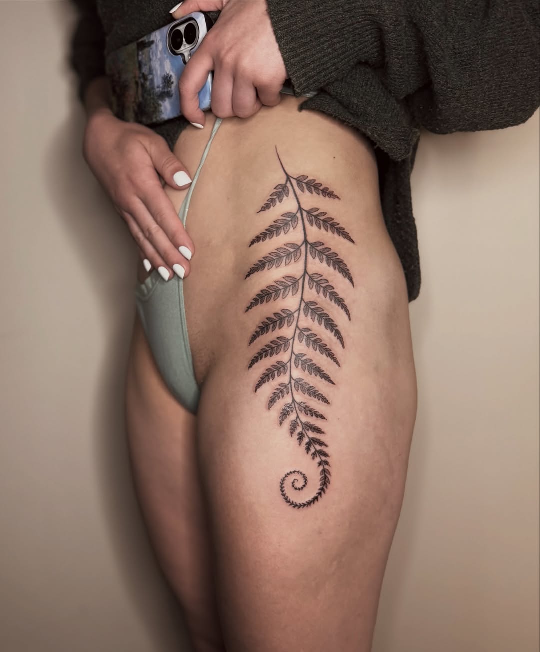 Tattoo by @katelumos — black_and_grey