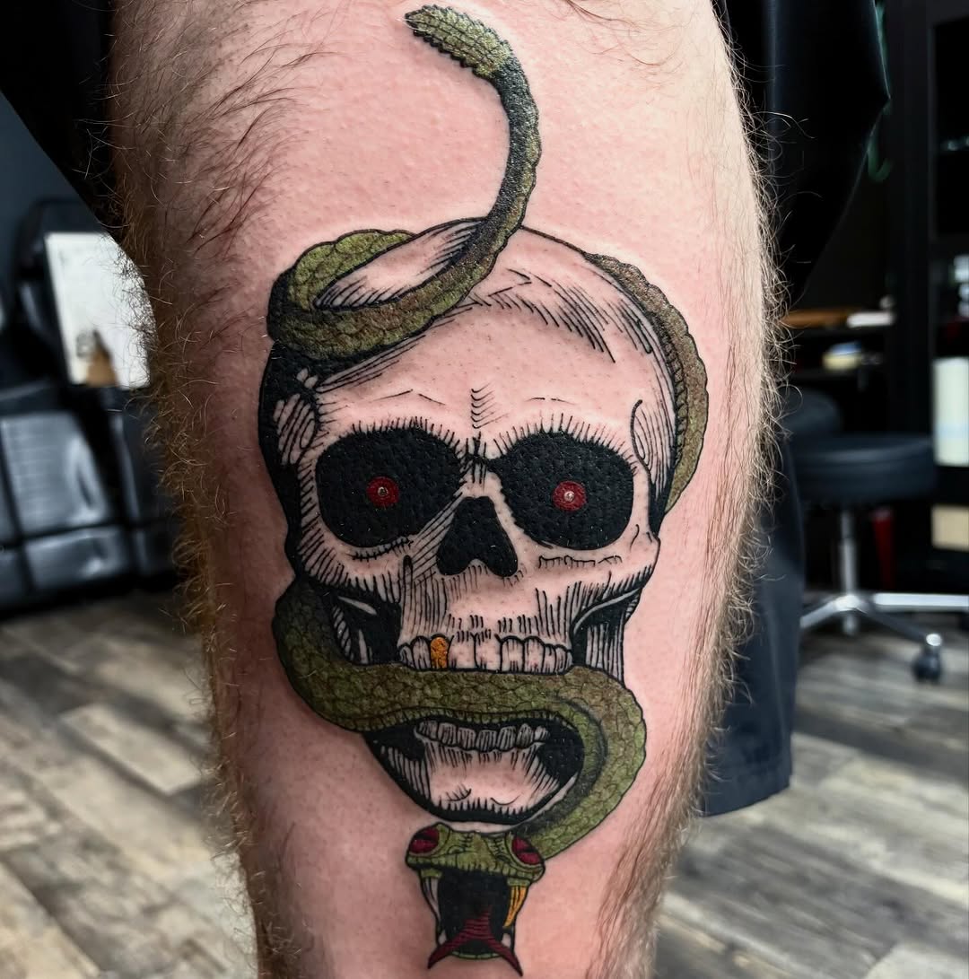 Tattoo by @gloomberrytattoos โ american_traditional, black_and_grey