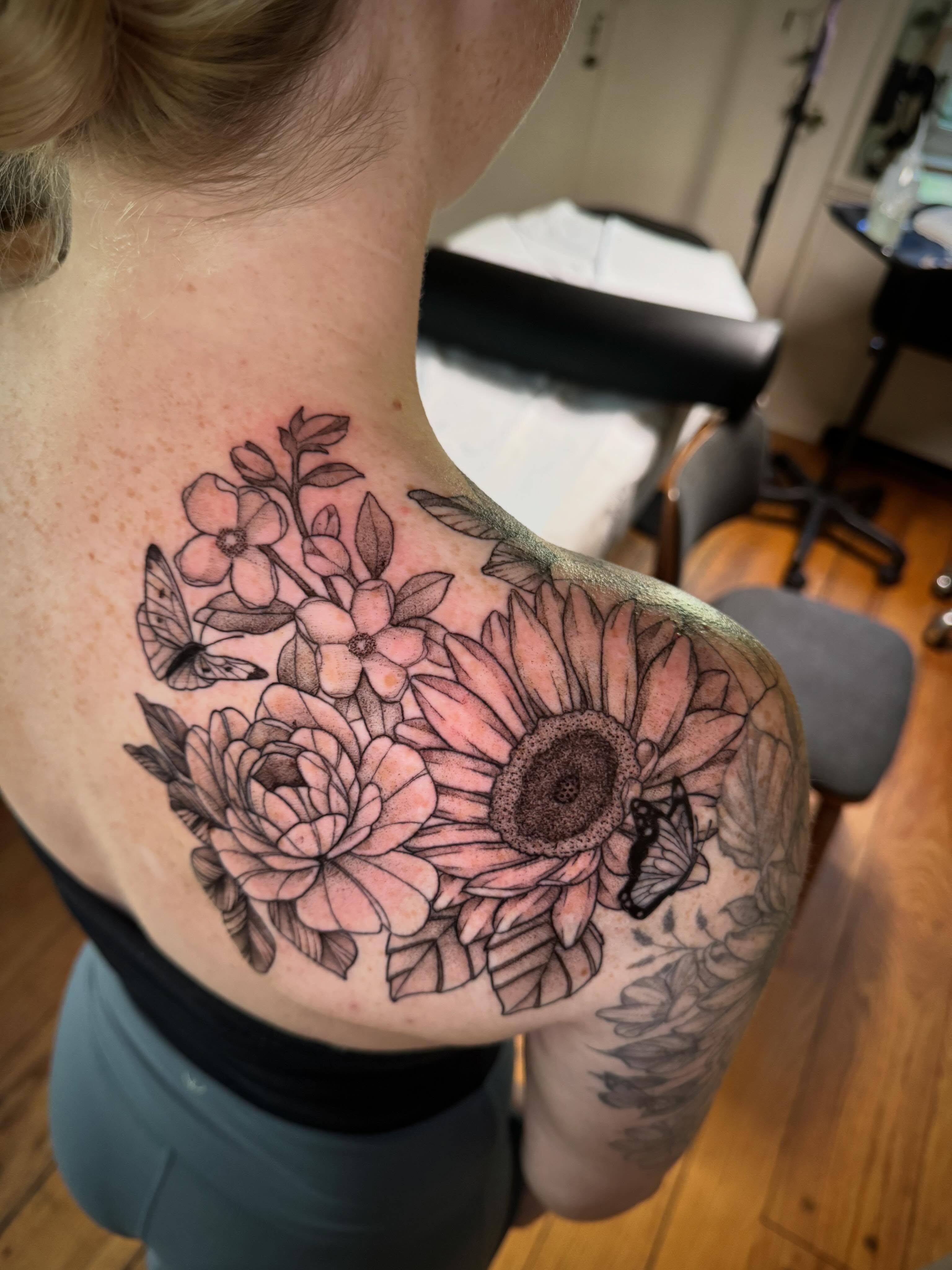 Tattoo by @alexcioppitattoos — black_and_grey, realism