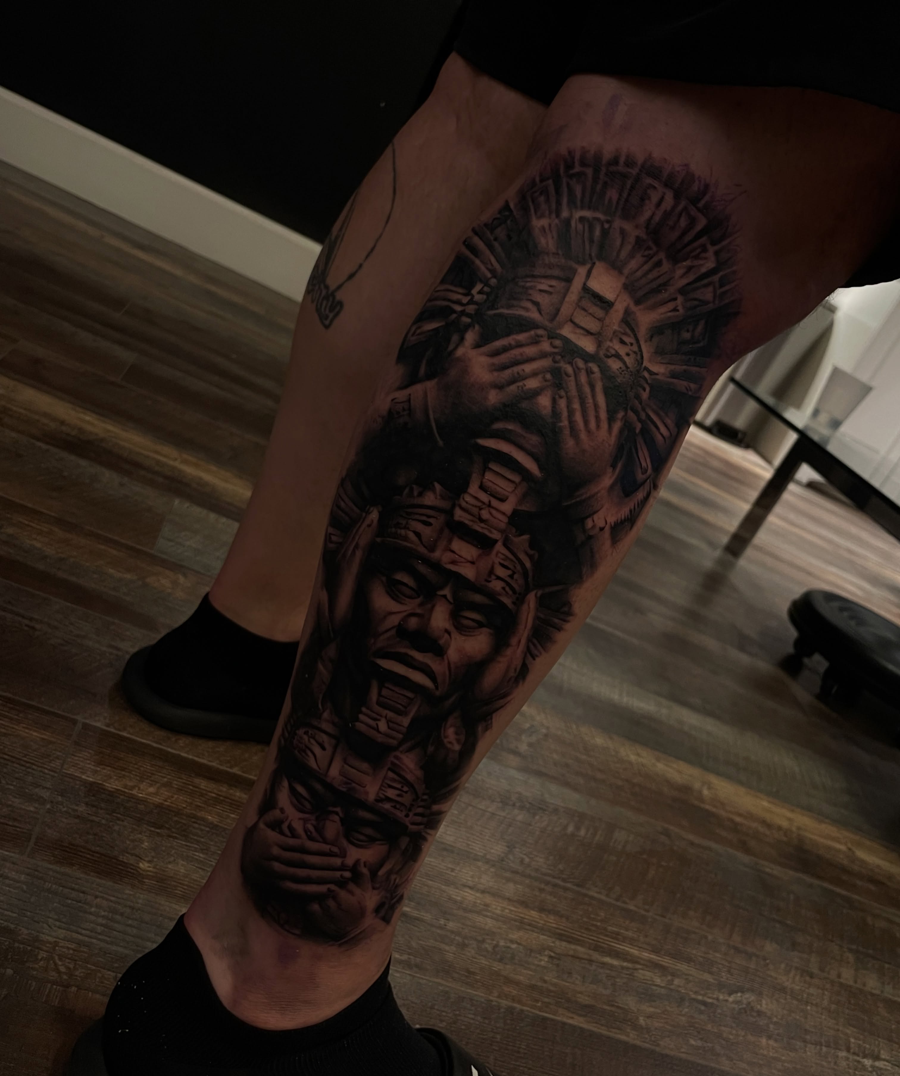 Tattoo by @tiffypxo — black_and_grey, realism