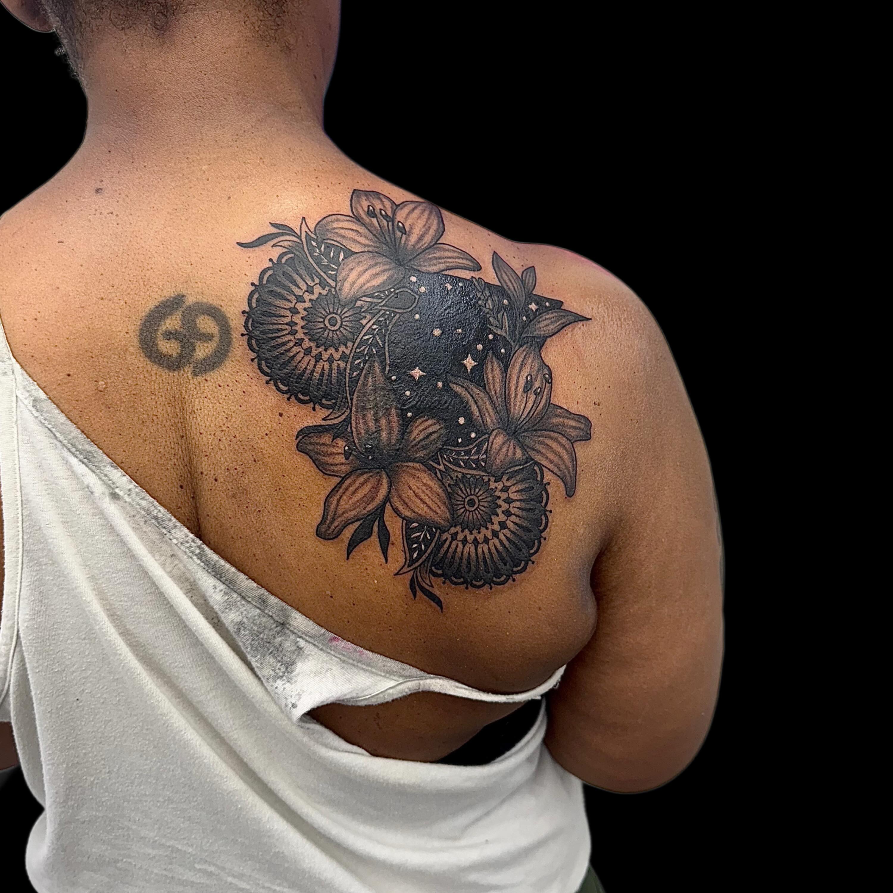Tattoo by @ashestoashestattoo — black_and_grey
