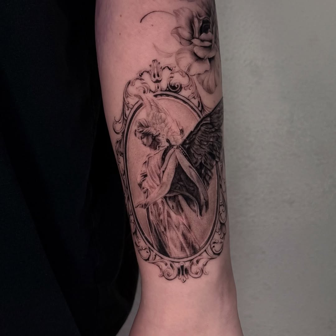 Realism tattoo on the forearm by josselyn ☪︎