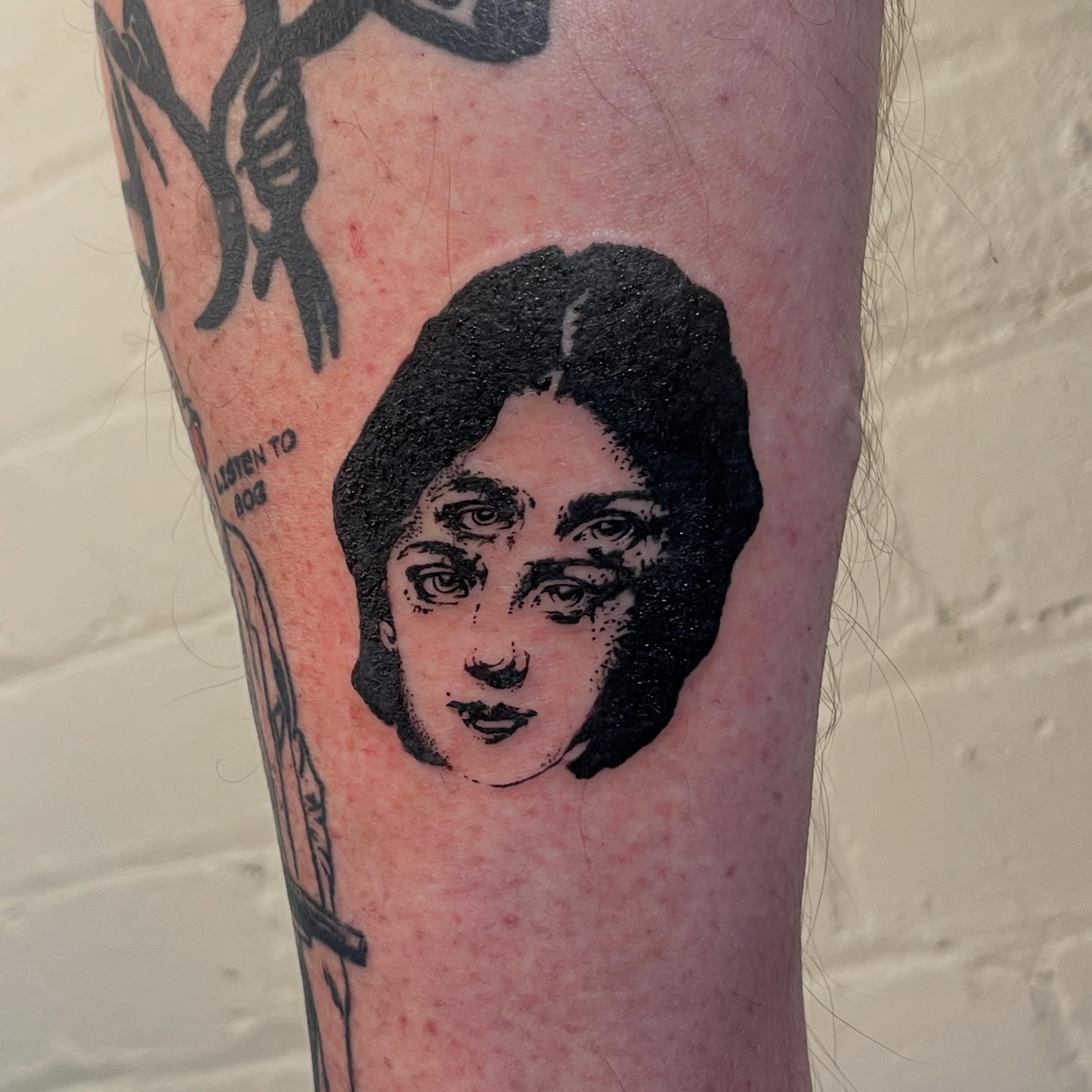 Woman's face dotwork tattoo on the forearm by Koreatattoo Seoultattoo hongdaetattoo 서울타투