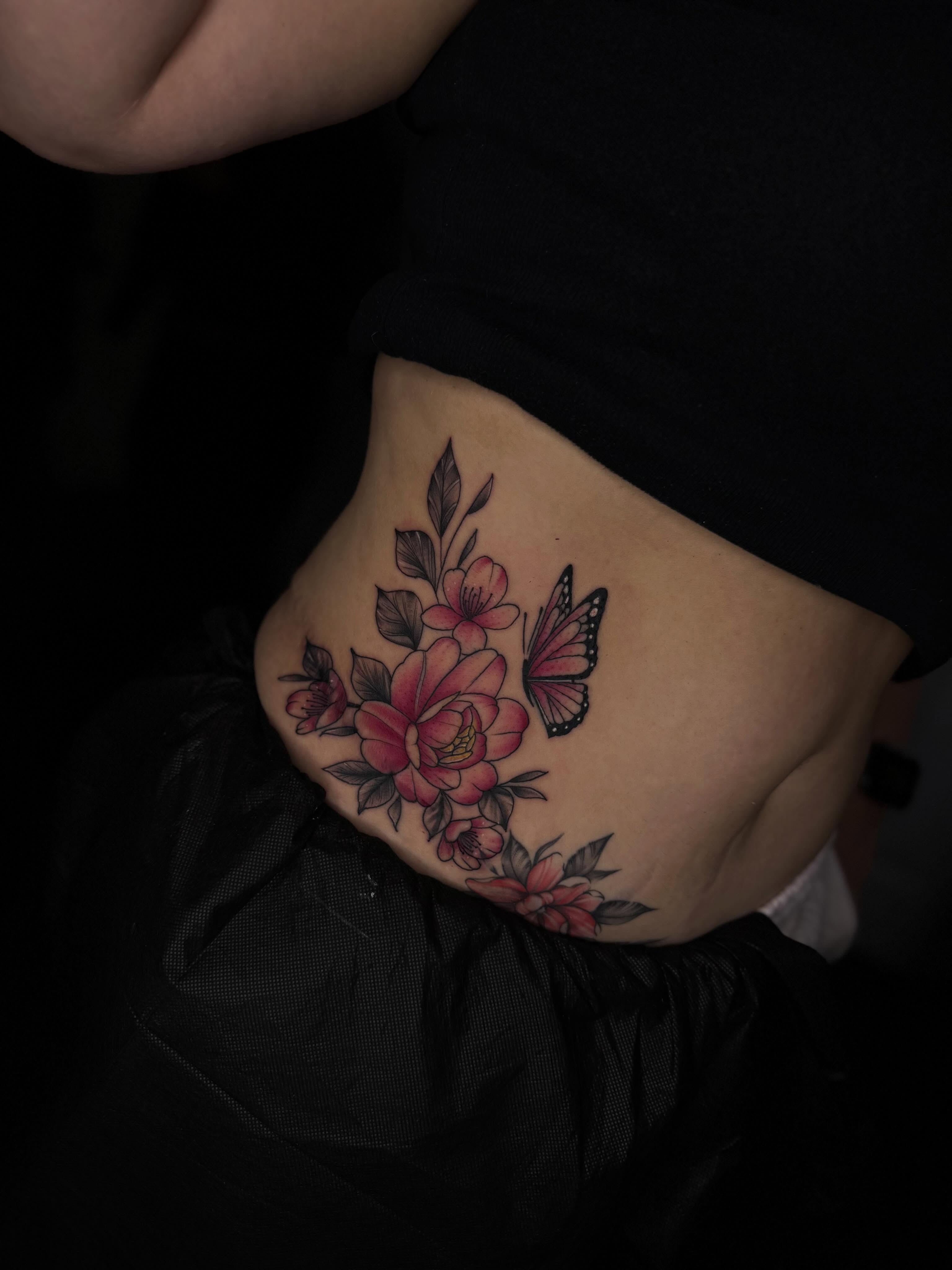 Tattoo by @el_enano_tatto — new_school, realism