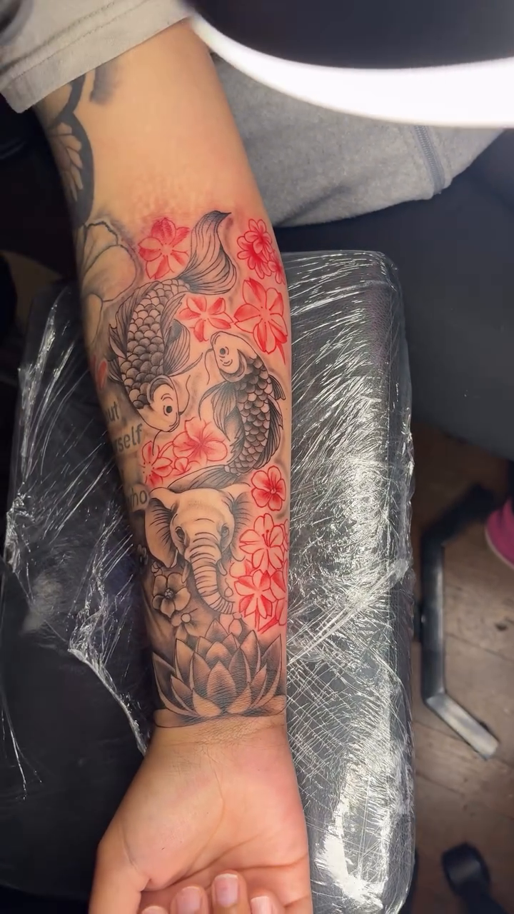 Tattoo by @maleekinkz โ japanese_irezumi, black_and_grey