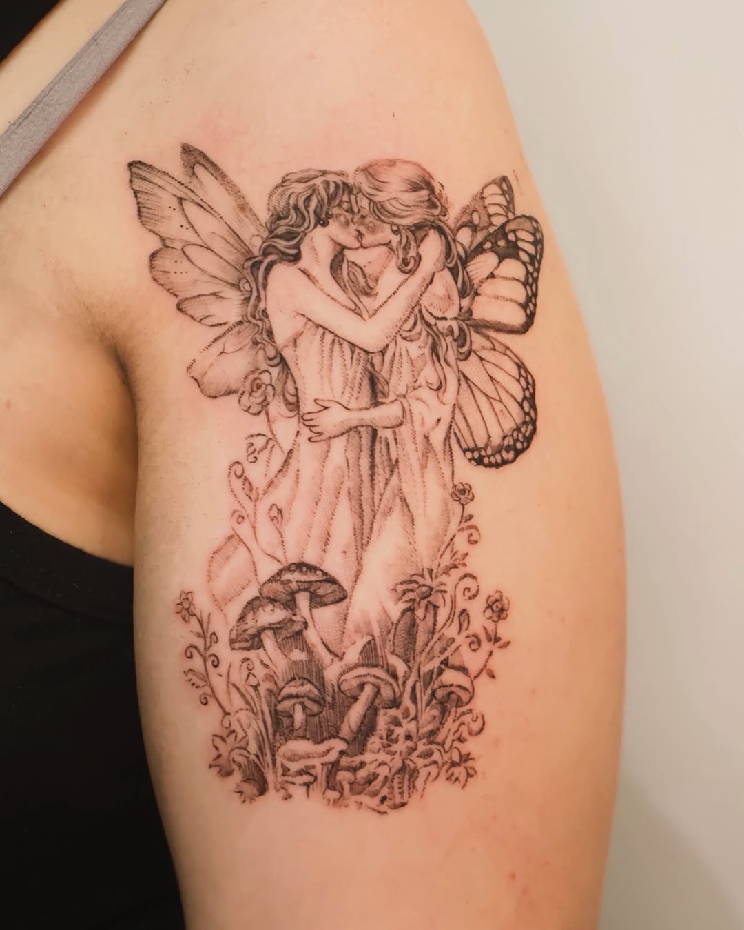 Tattoo by @qsltattoo — illustrative, dotwork