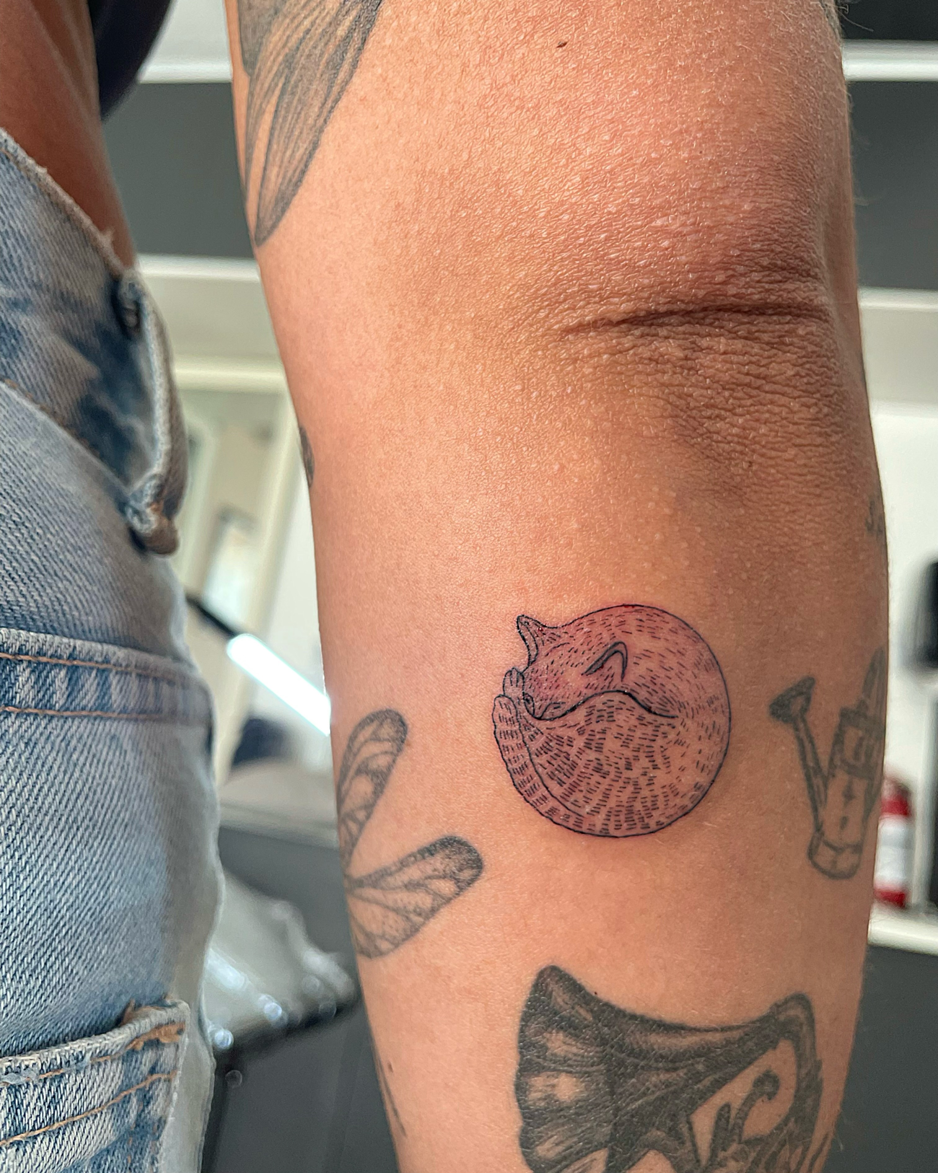 Tattoo by @mimz_studio — dotwork