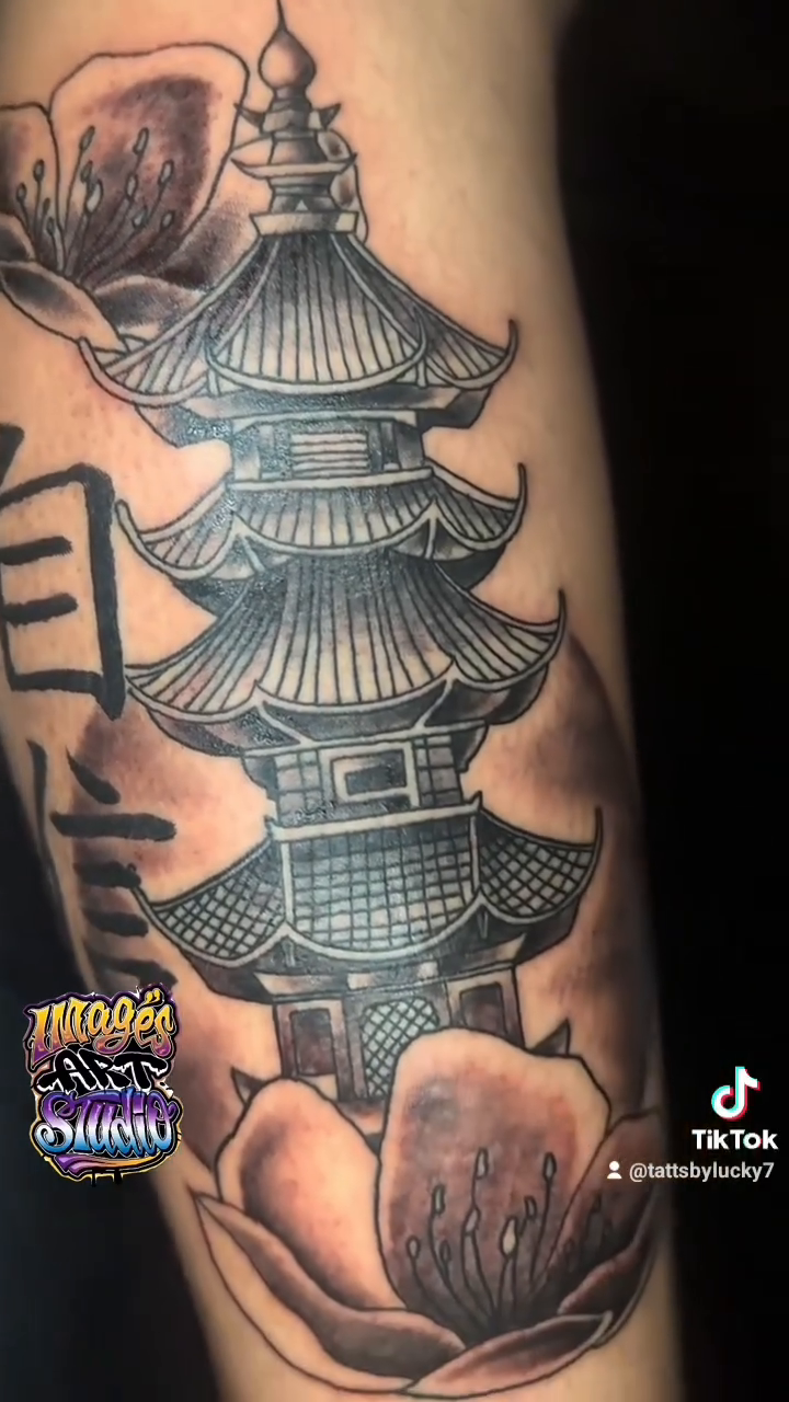Tattoo by @tattsbylucky7 — japanese_irezumi, black_and_grey