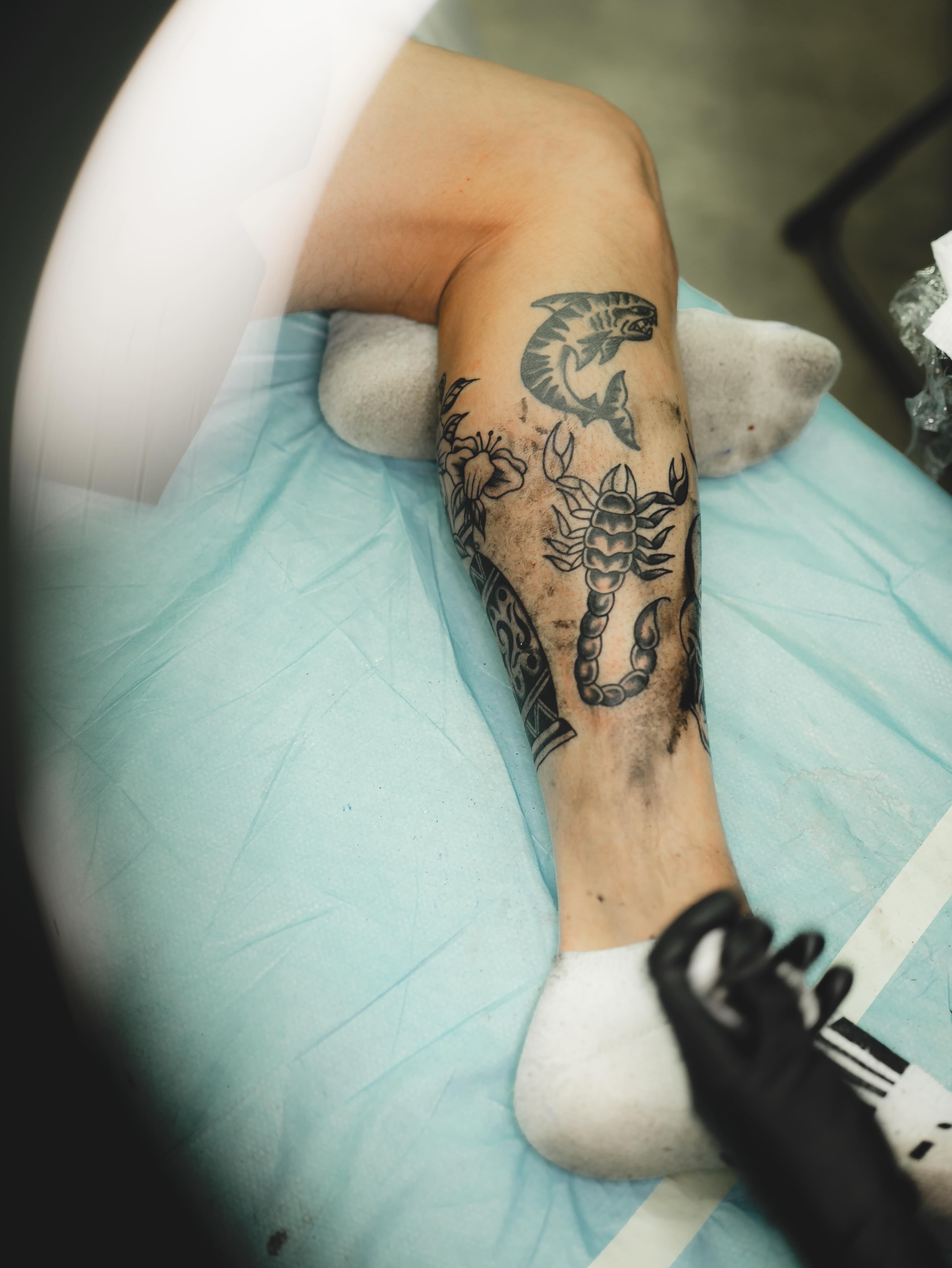 Tattoo by @tattoosbykenzielee β black_and_grey