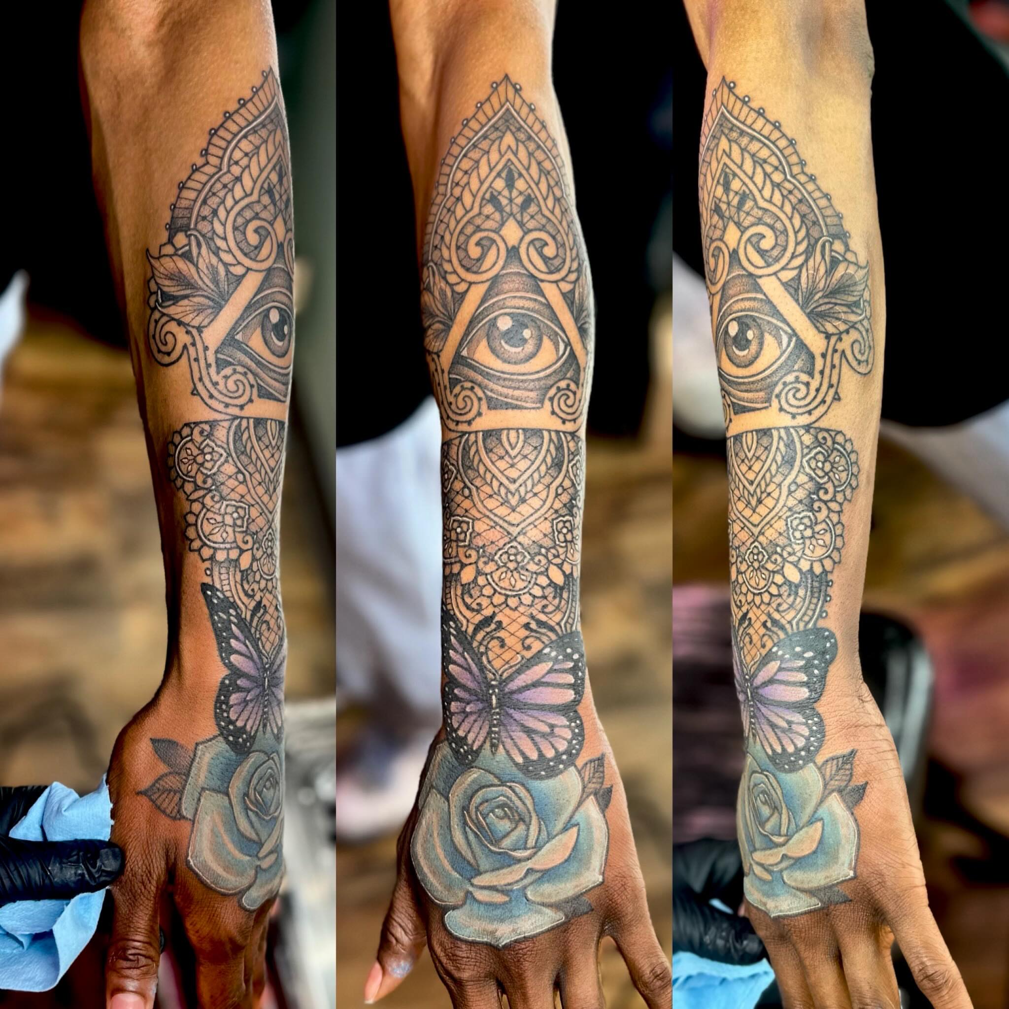 Tattoo by Leeuh Vandever, Kansas City, MO