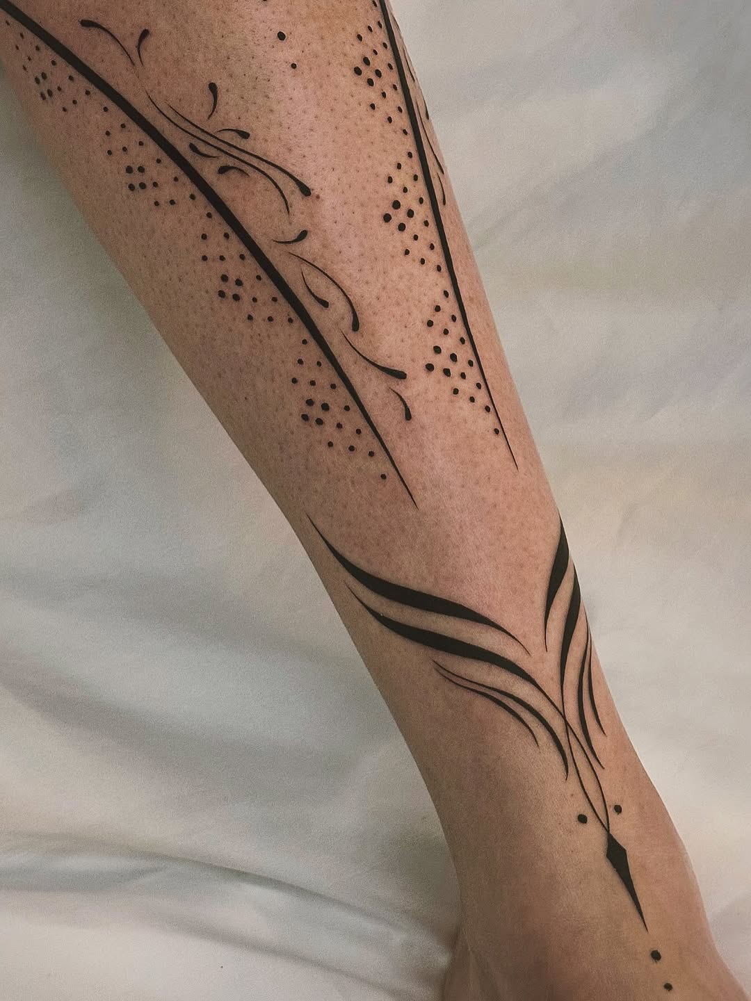 Tattoo by @richardtattooart โ ornamental, dotwork