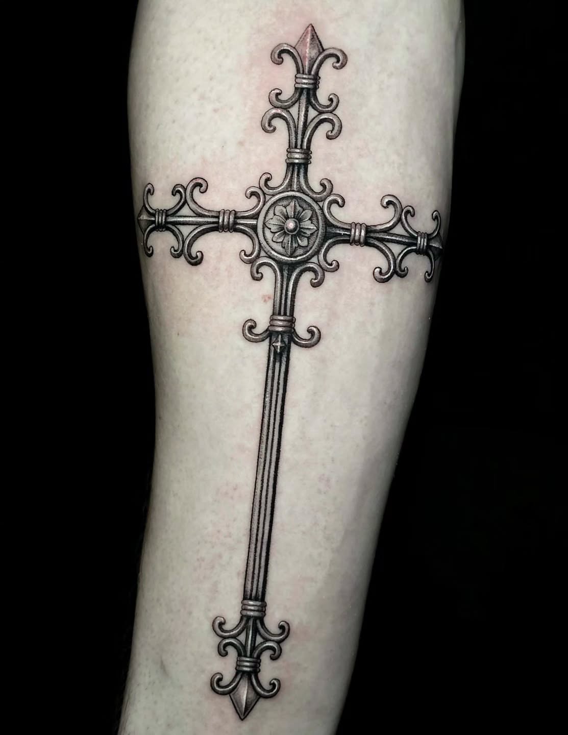 Tattoo by @dat_ngph β black_and_grey, ornamental