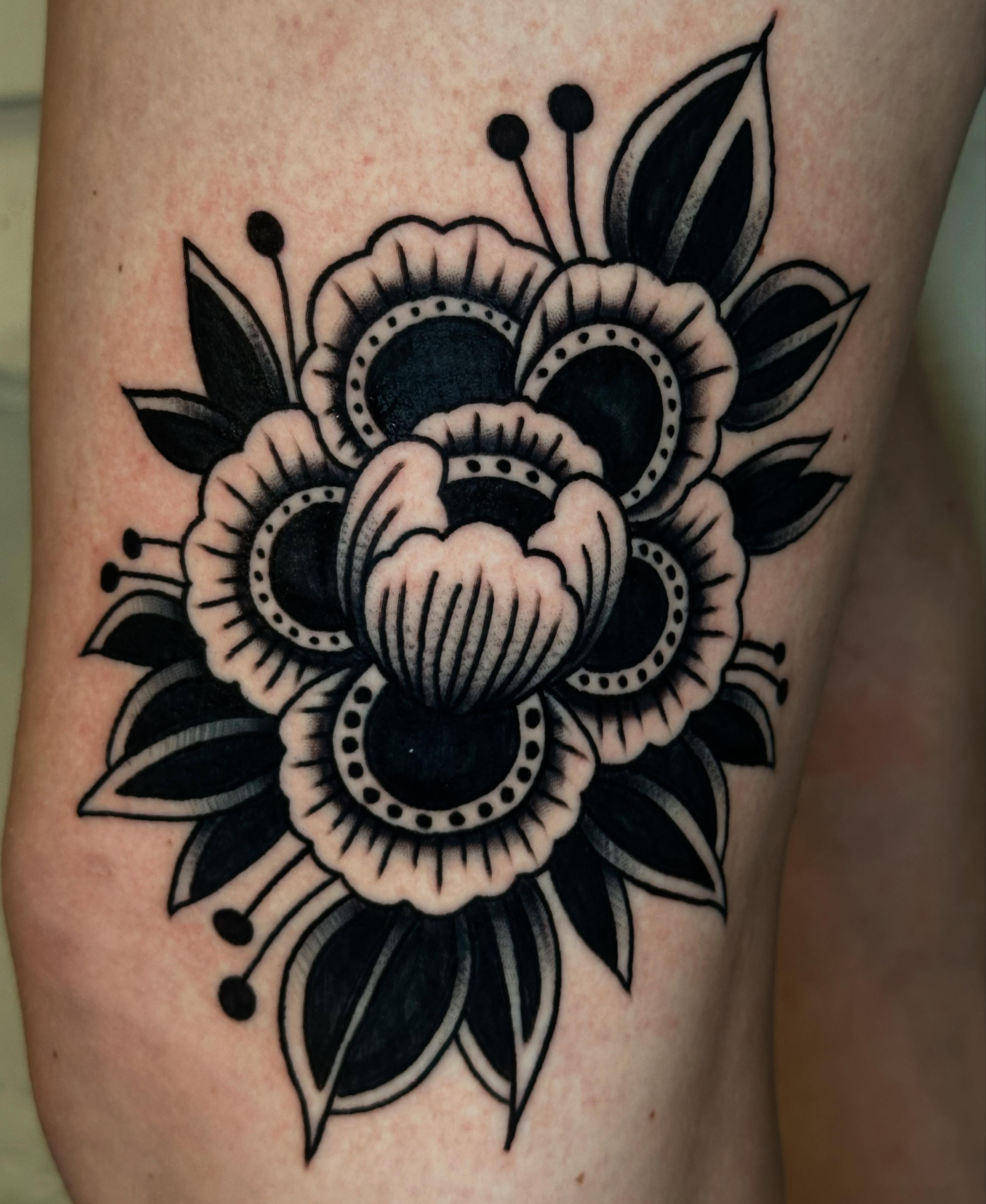Floral arrangement American traditional tattoo on the forearm by 𝕳𝖆𝖓𝖓𝖆𝖍 𝕮𝖆𝖓𝖋𝖎𝖊𝖑𝖉 ✨ Memphis Tattoo Artist, Memphis, Tennessee