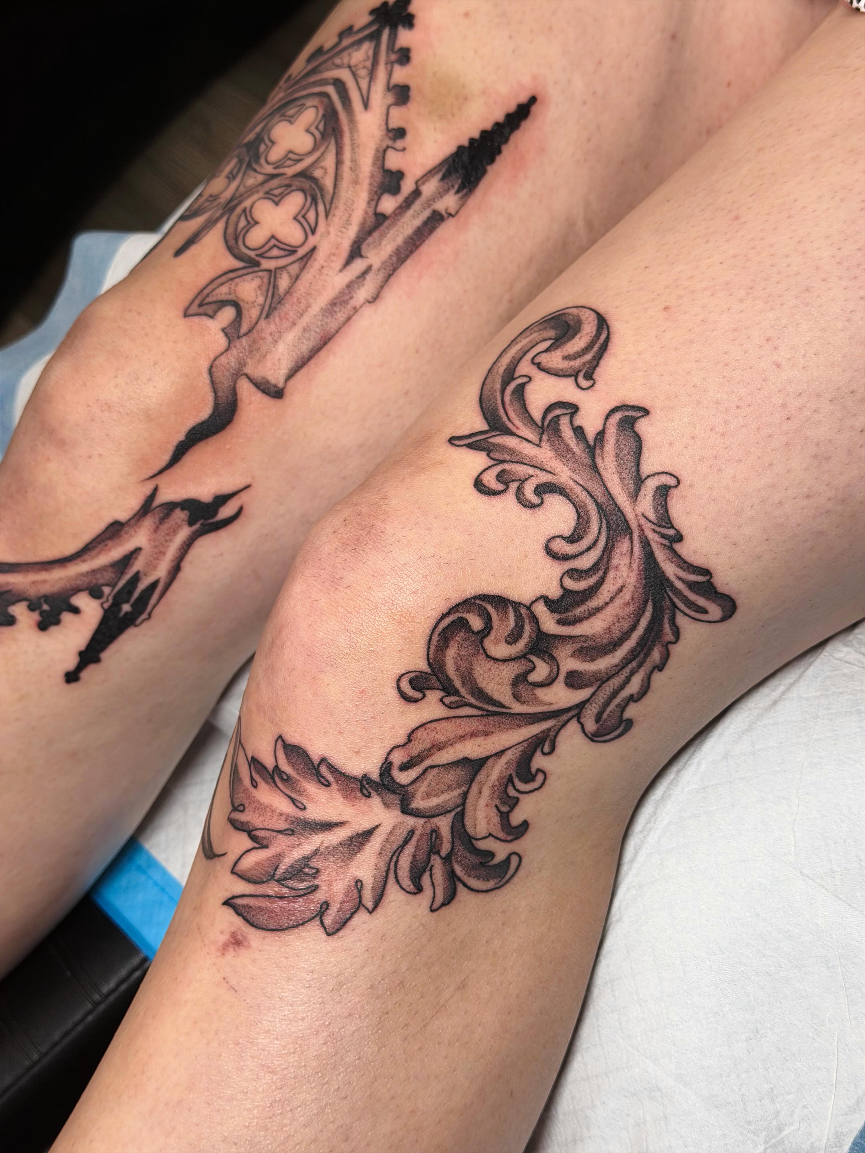 Scrollwork ornamental tattoo on the forearm by Emily