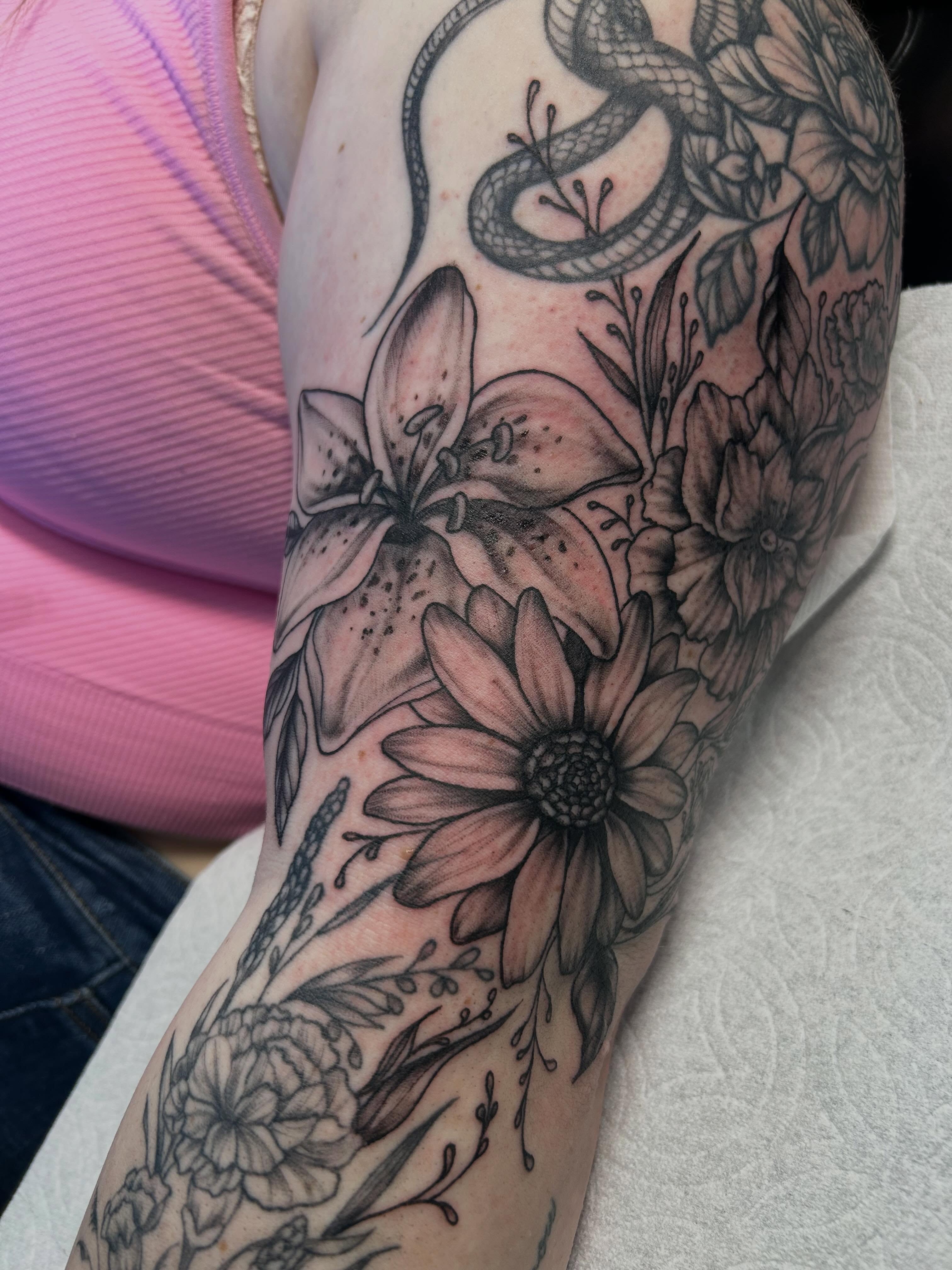 Tattoo by @fionatattooos — black_and_grey, realism