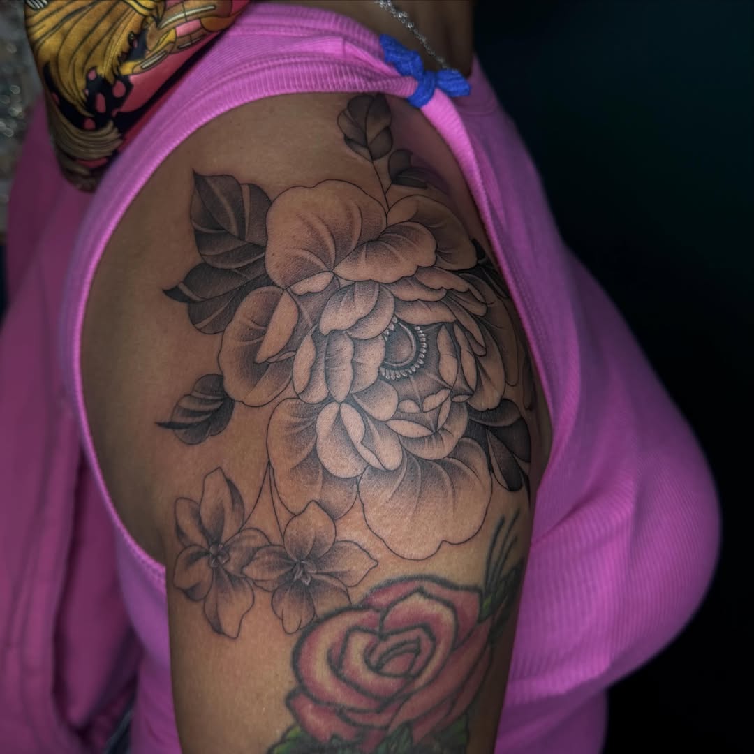 Floral bouquet realism tattoo on the shoulder by ༺☆༻