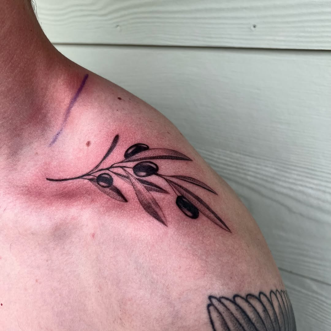 Tattoo by @drewonaperson β fine_line, black_and_grey
