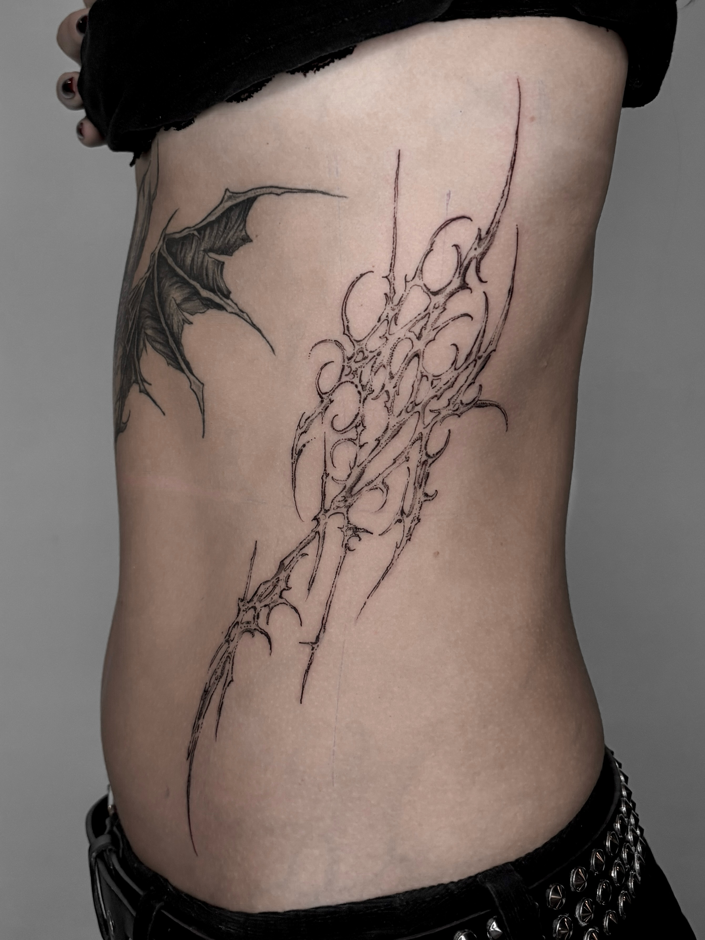 Tattoo by @338tattoo — black_and_grey