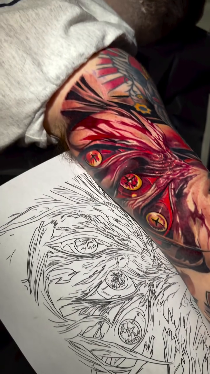 Demon face with multiple eyes realism tattoo by Edward best