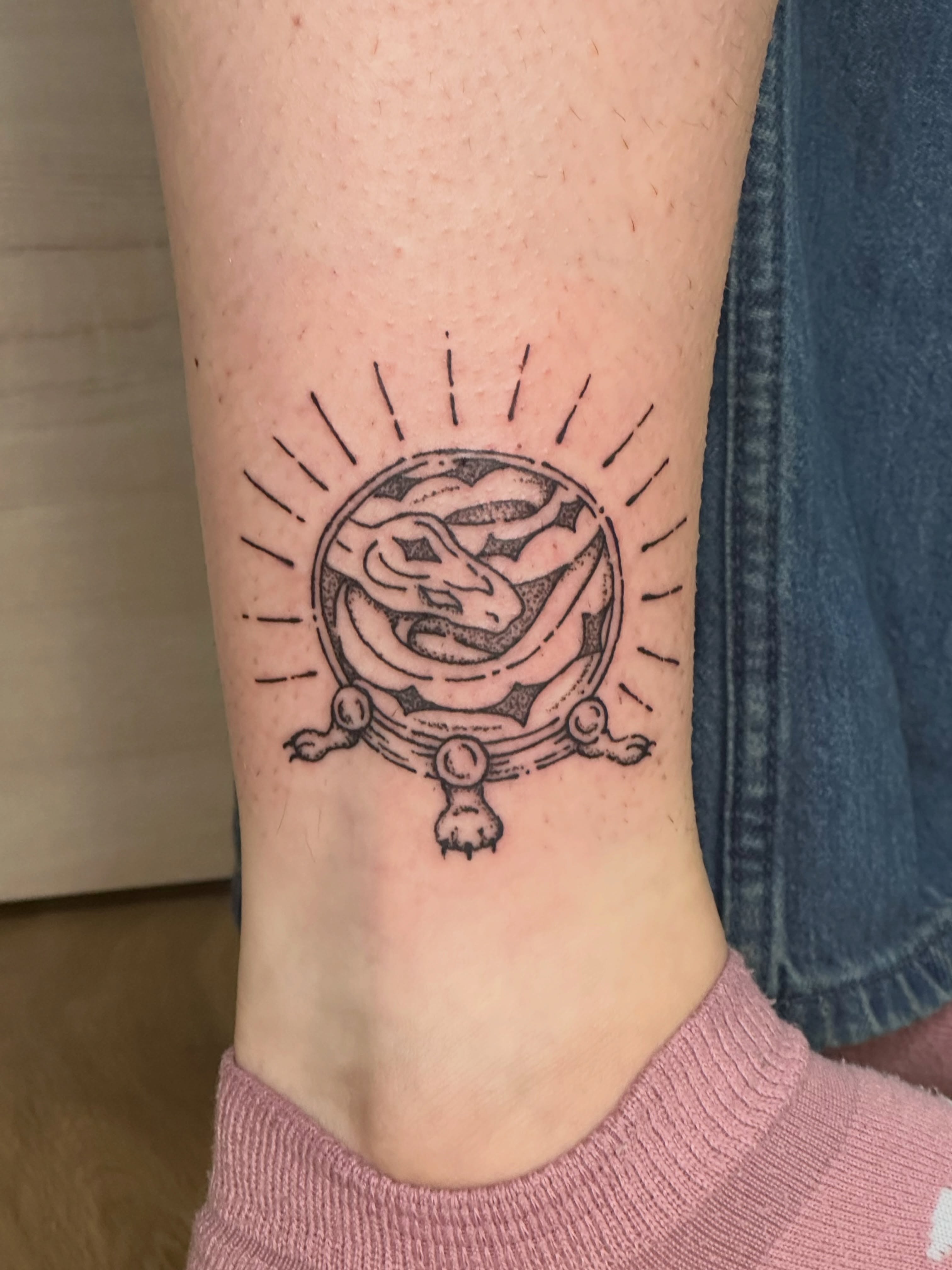 Compass geometric tattoo on the forearm by Fleur ๐ฅ
