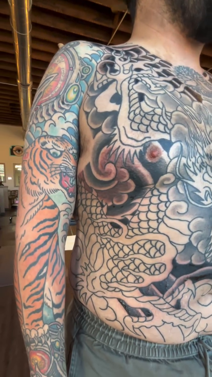Tattoo by @jeffslacktattoo — japanese_irezumi