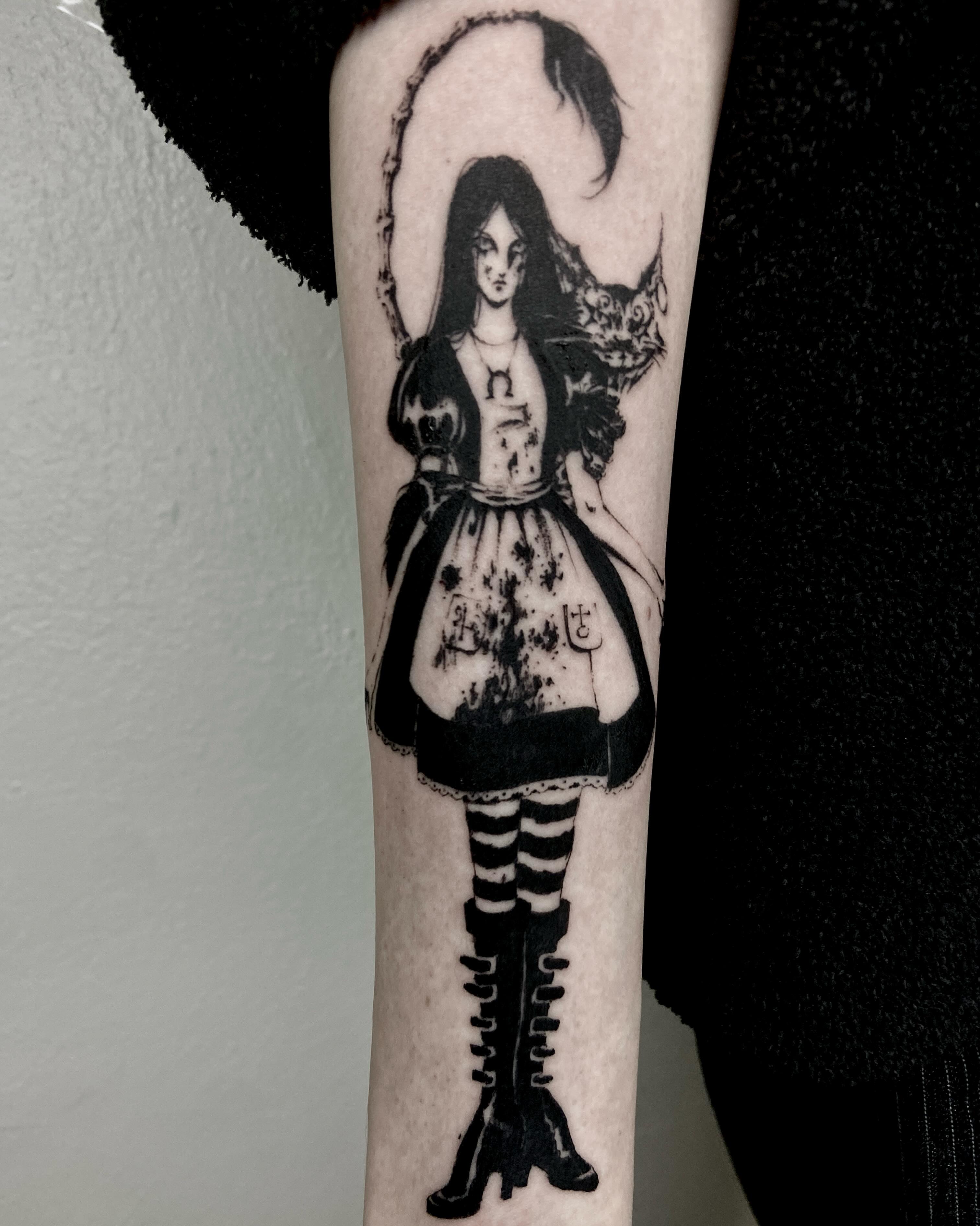 Tattoo by @friedraven_tattoo โ black_and_grey, realism
