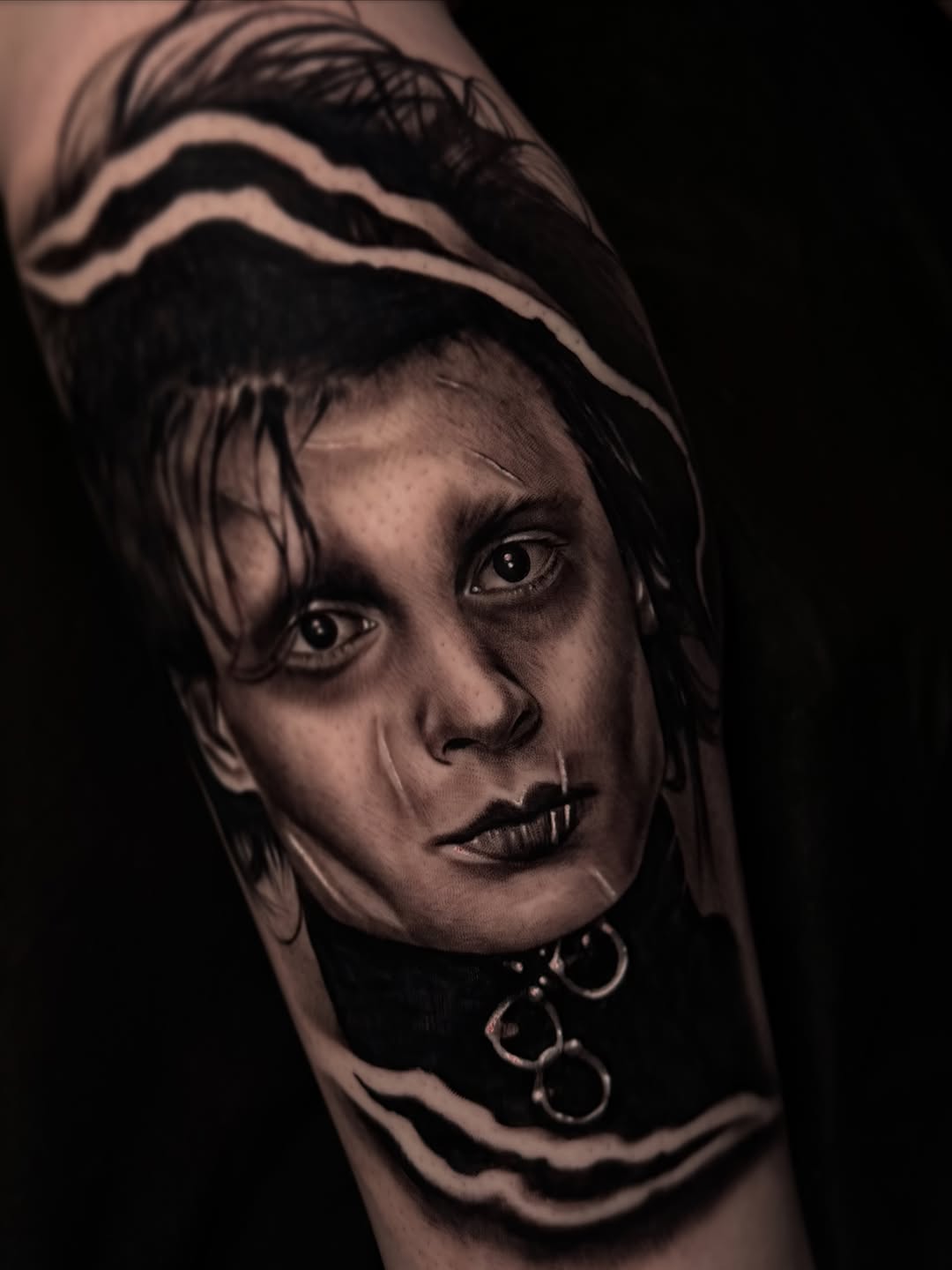 Tattoo by @alexusregina_ β realism, black_and_grey