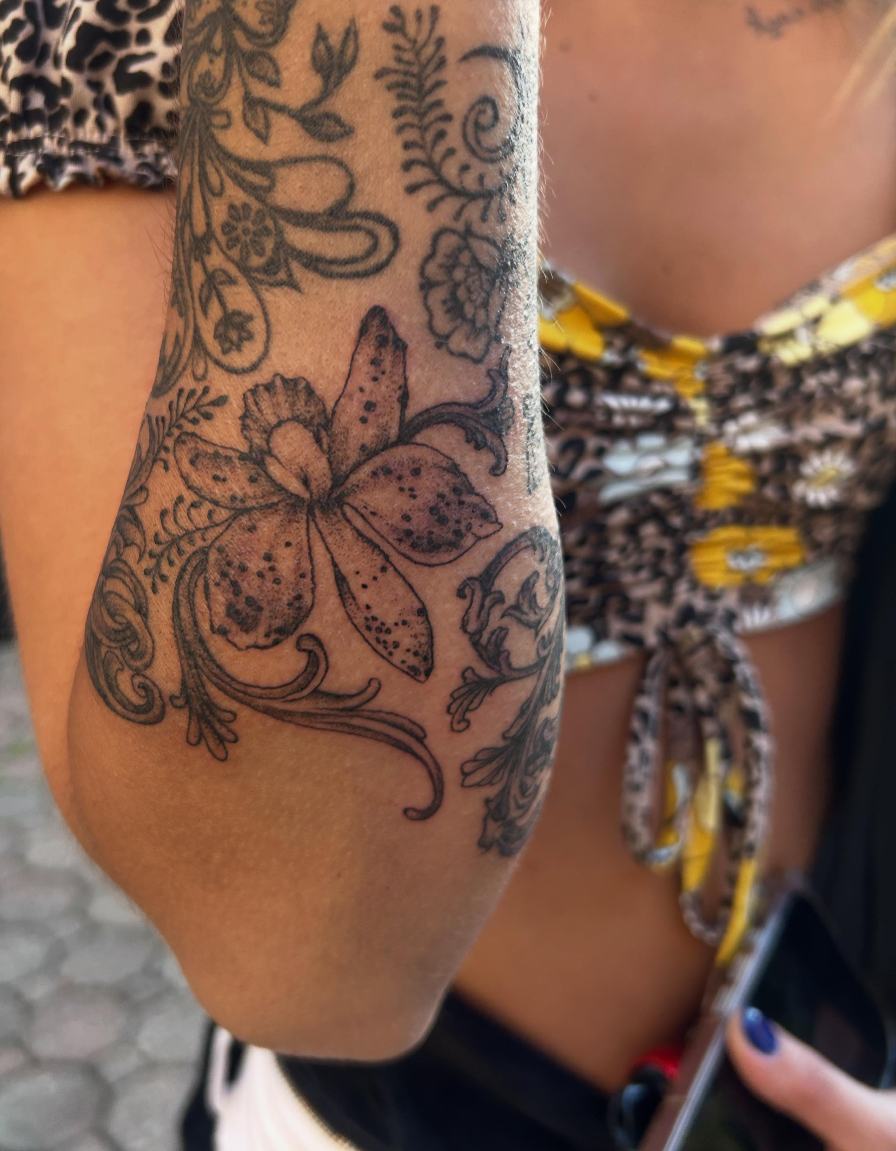 Tattoo by @stonyh4wk — black_and_grey