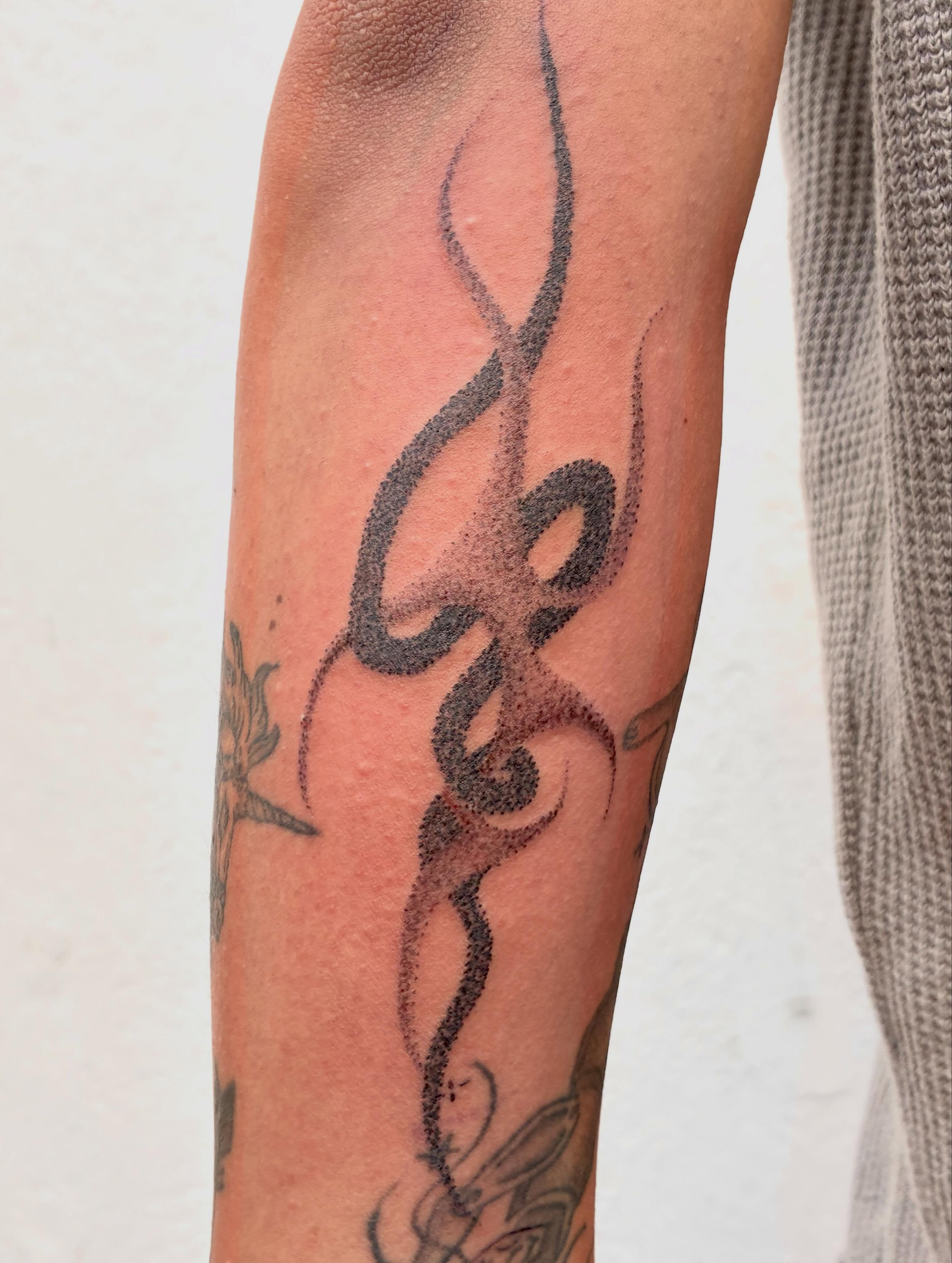Tribal swirls tribal tattoo on the forearm by ∘≁≀Gæish∀ ⍕ ◯⊂ⅇl⌾tl≀≁∘
