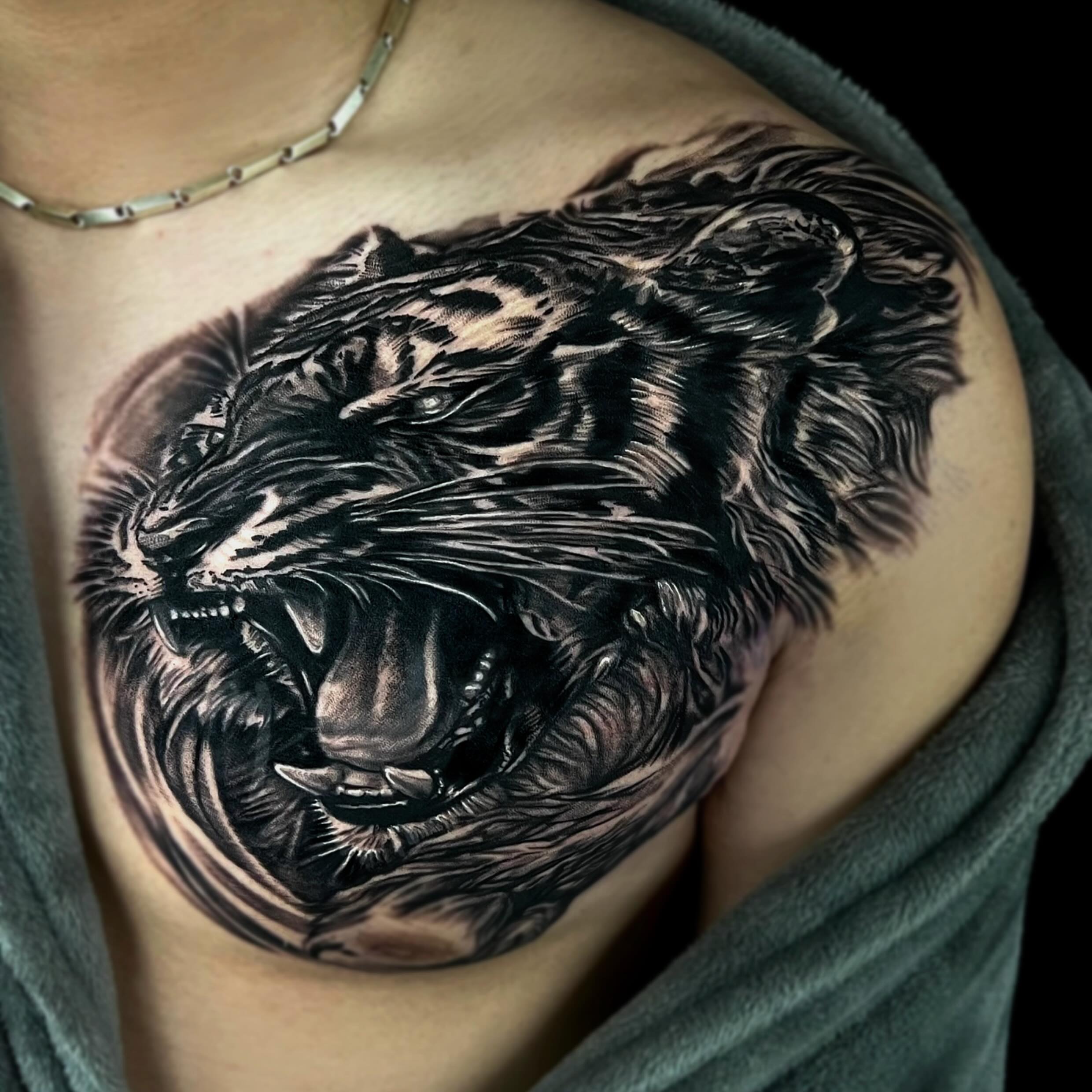 Tattoo by @hari__tattooer — realism, dark_realism