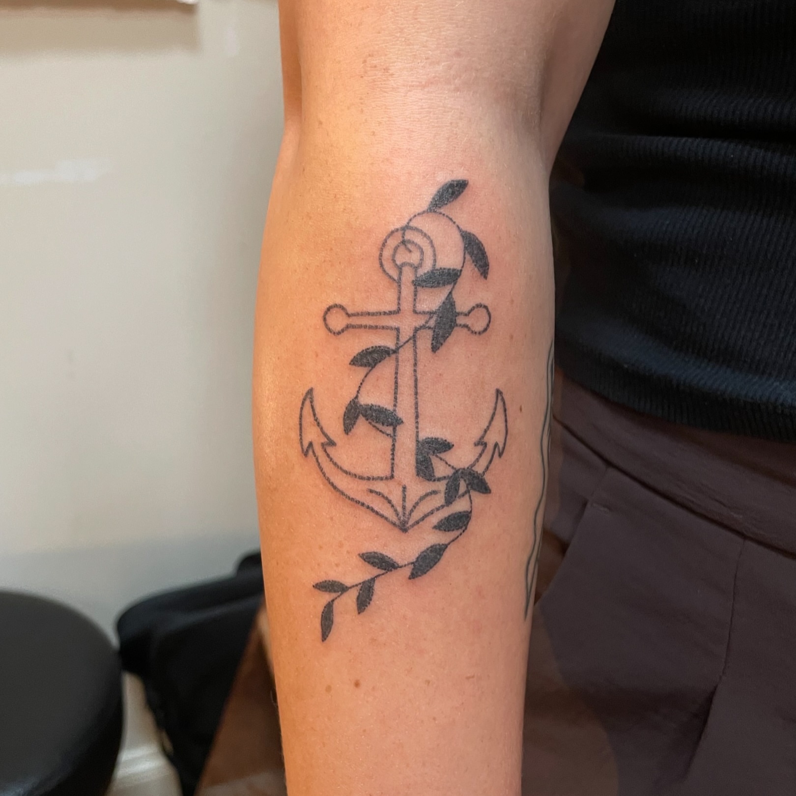 Tattoo by @roepoke — black_and_grey
