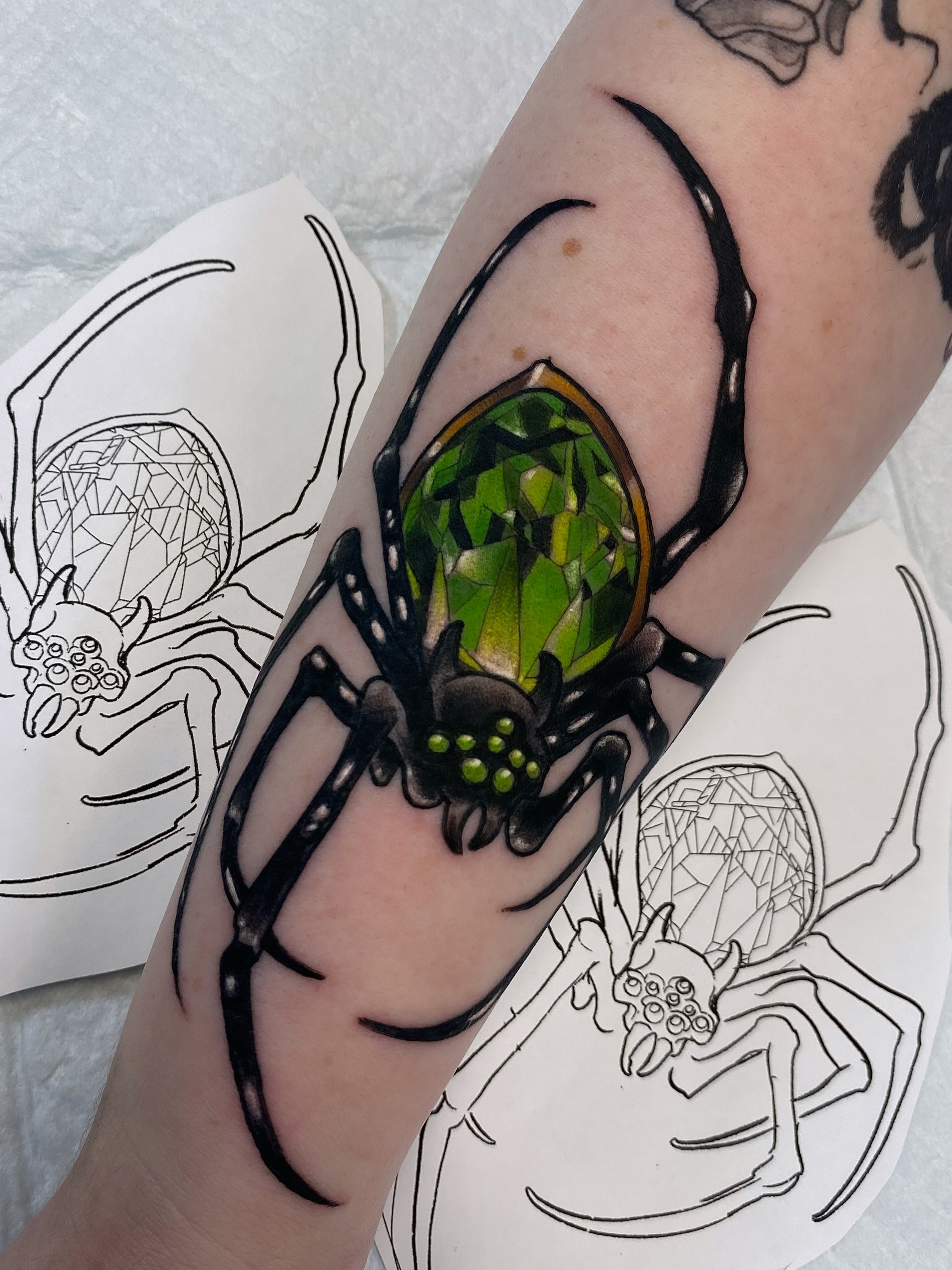 Tattoo by @leefscented β realism