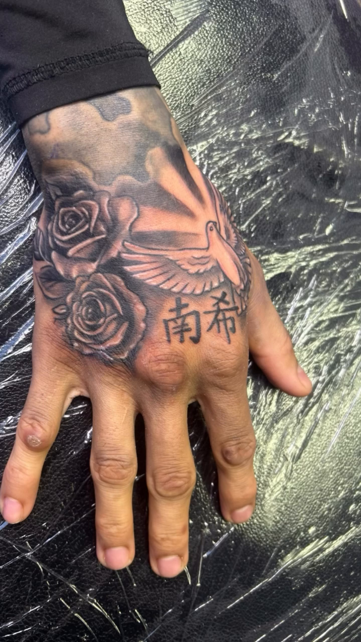 Tattoo by @inkbaby713 — black_and_grey, realism