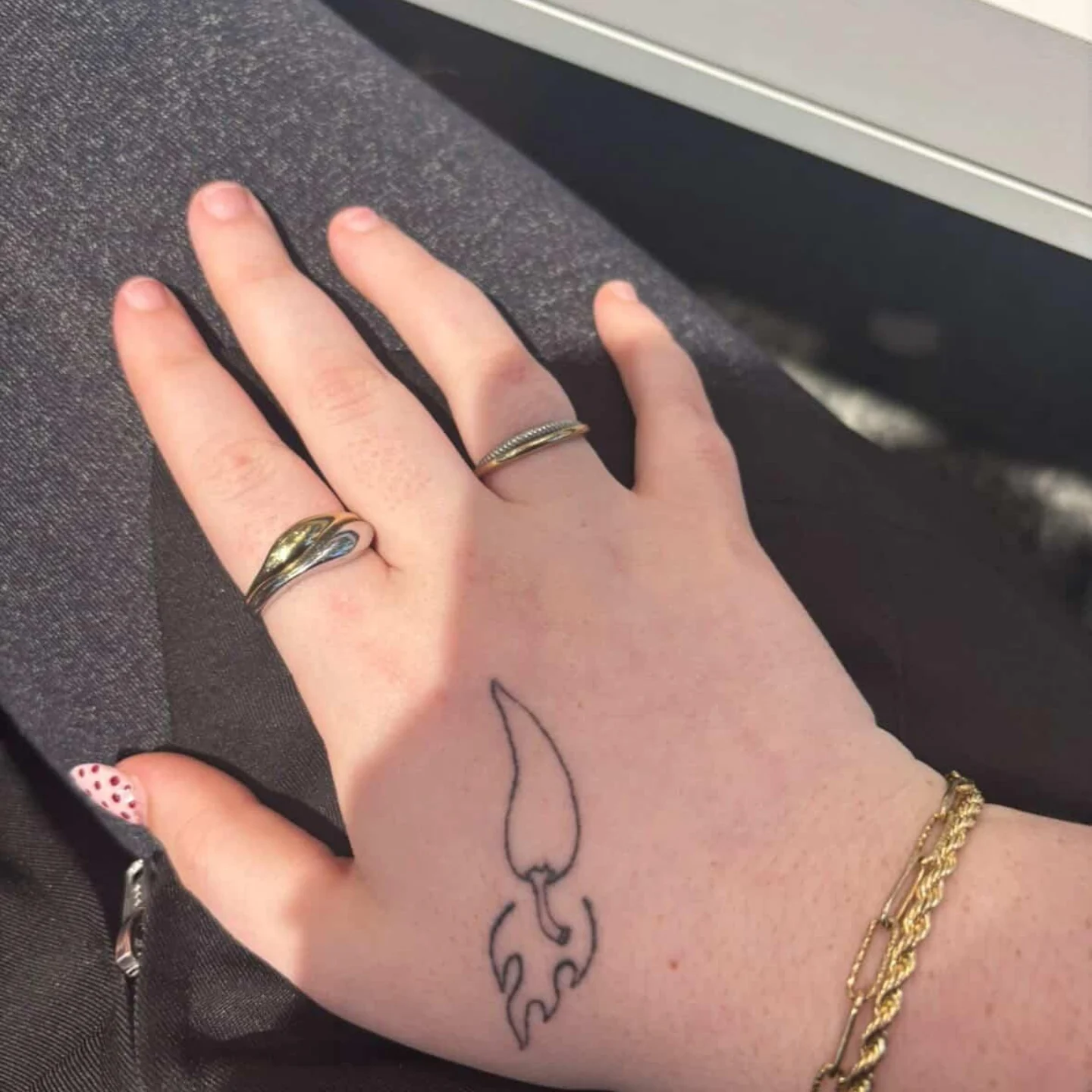 Tattoo by @alizee_tattoo — minimalist