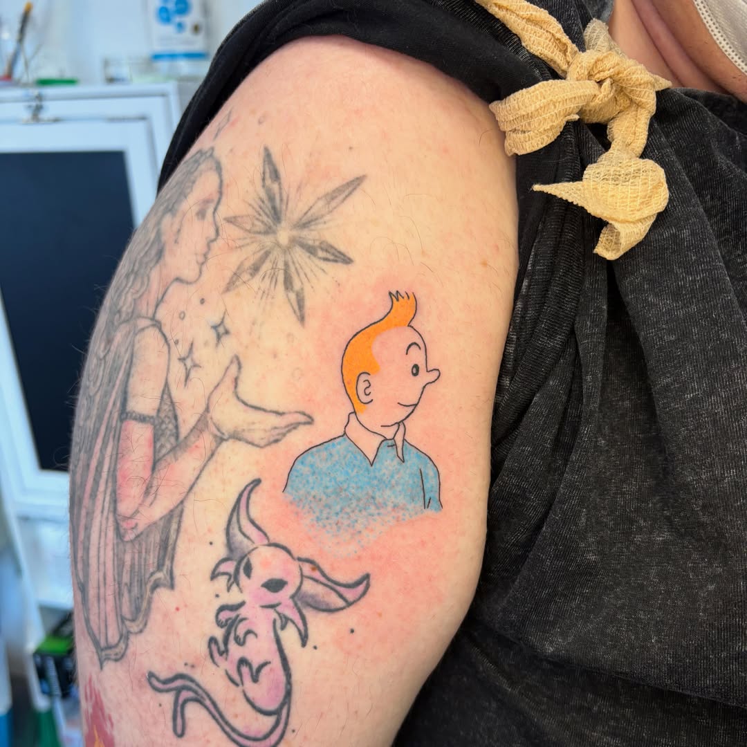 Tintin and Snowy dotwork tattoo on the shoulder by ☠️mikauley☠️