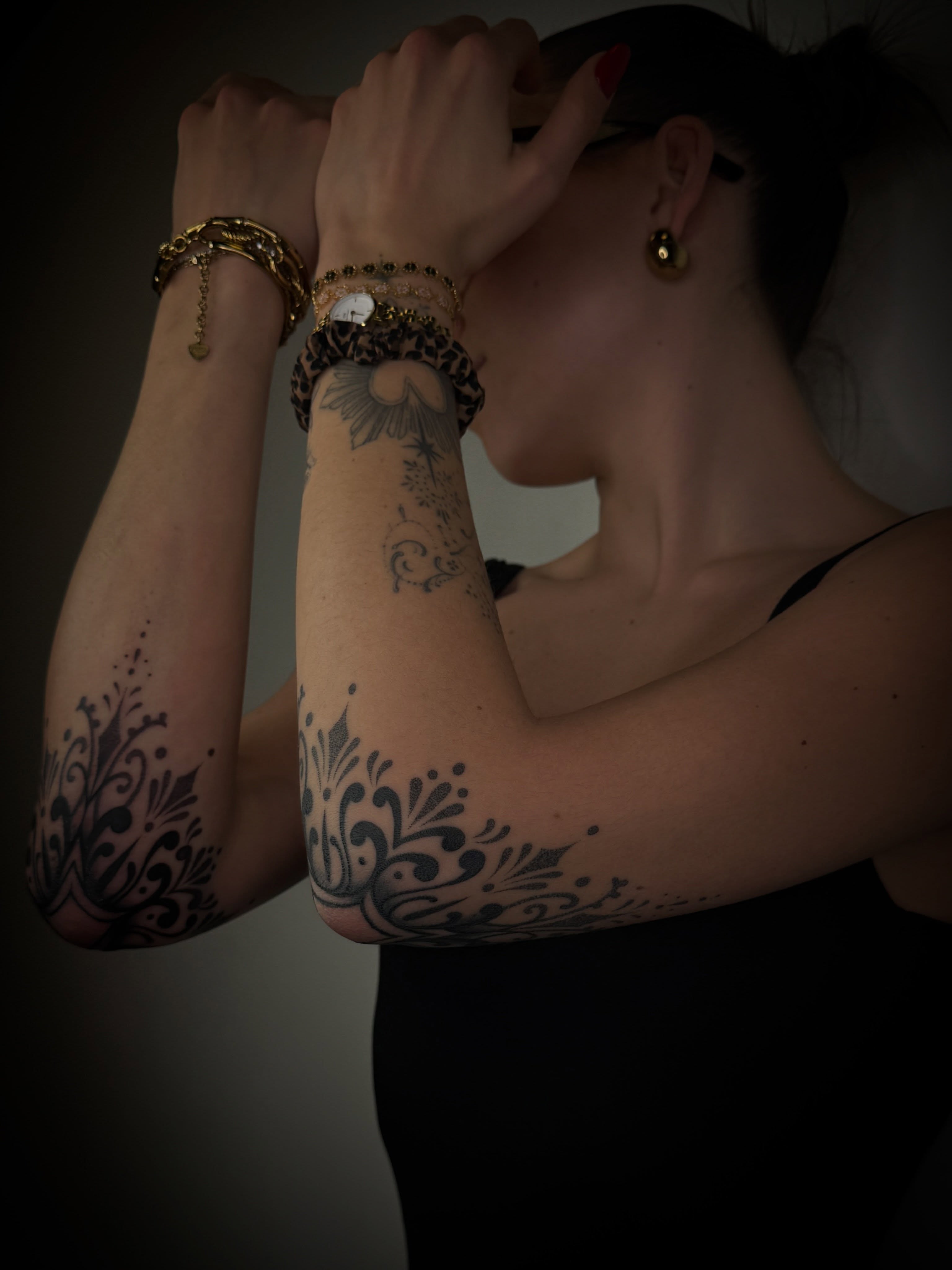 Tattoo by @ermetica_tattoo — black_and_grey