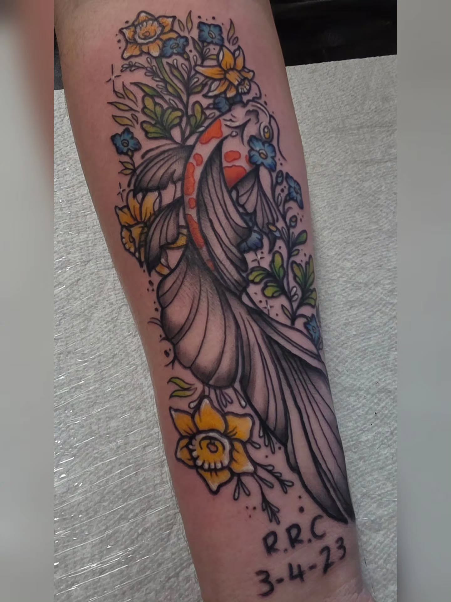 Tattoo by @moe_inkz — american_traditional, dotwork