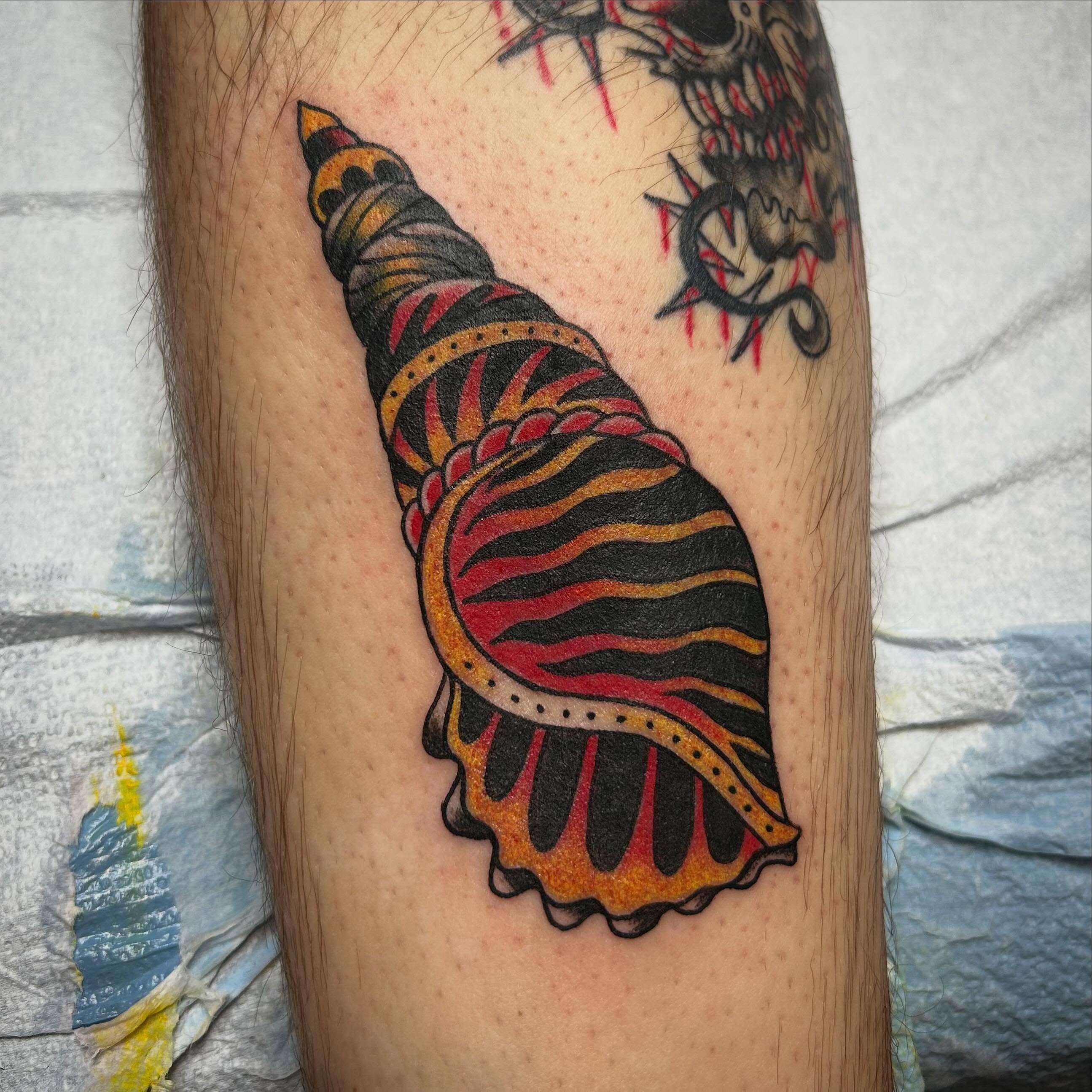 Tattoo by @lovedestroyer — american_traditional