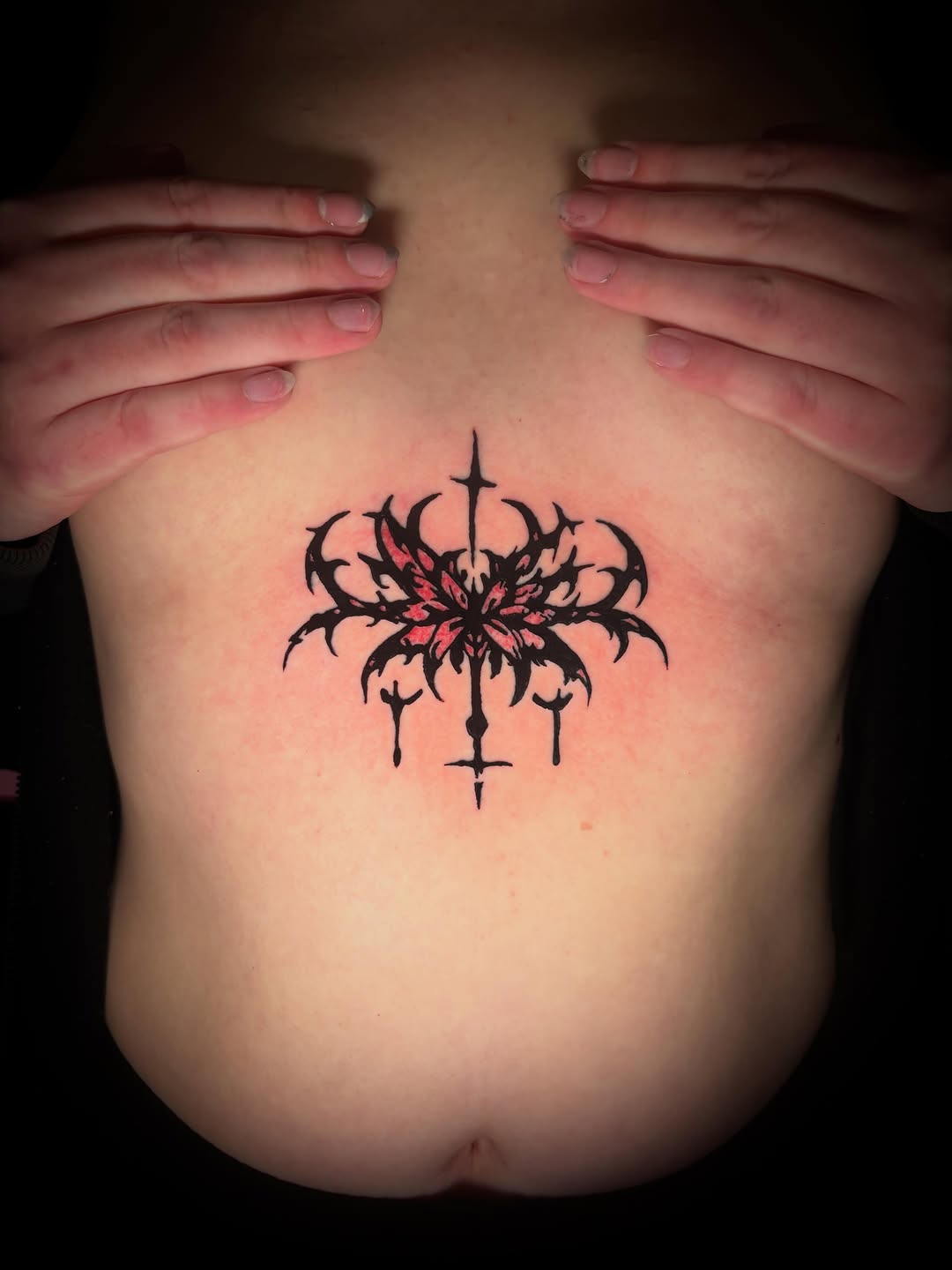 Abstract floral design cyber sigilism tattoo on the back by lu ๐