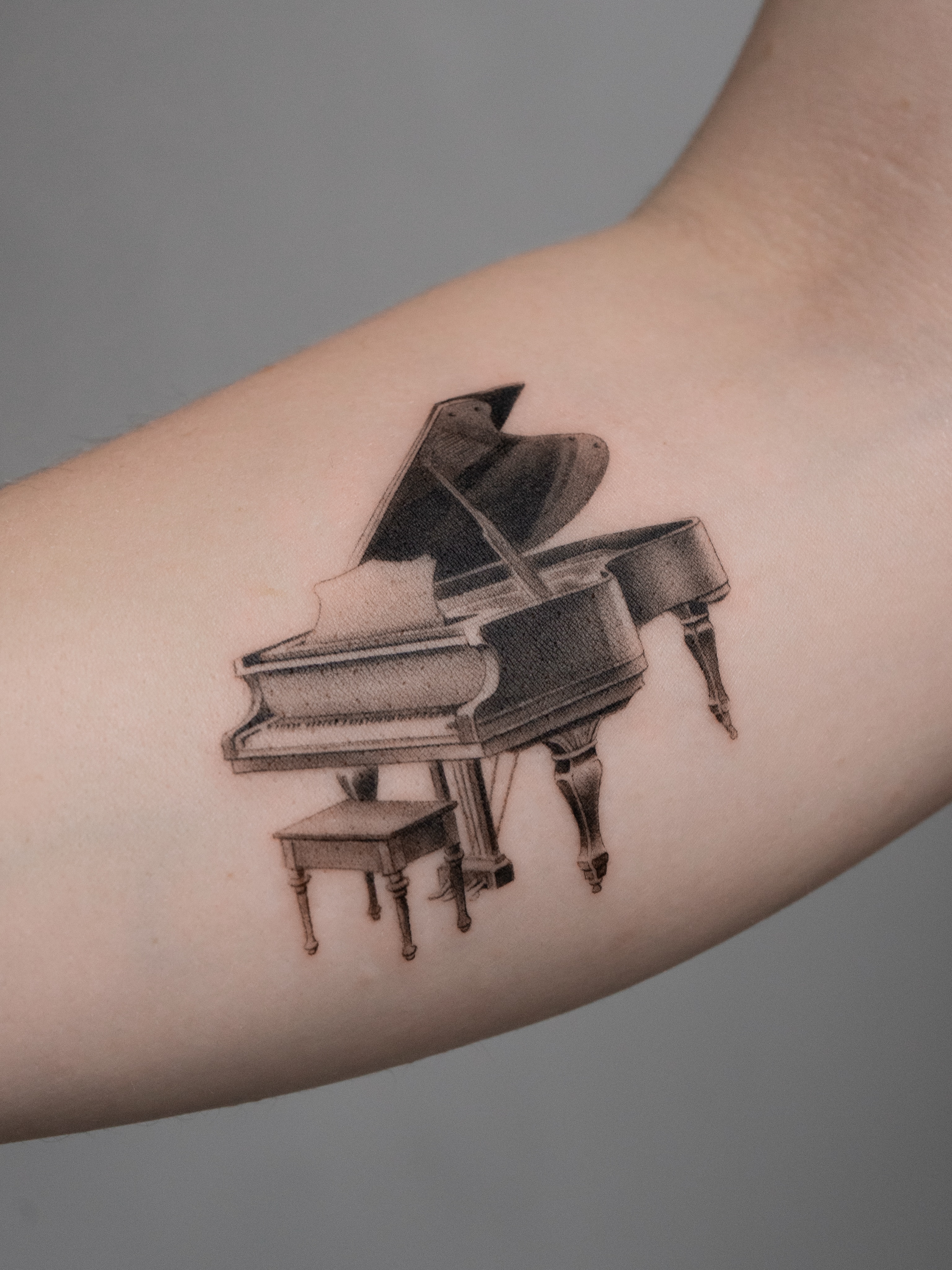 Tattoo by @lemontreeink — realism