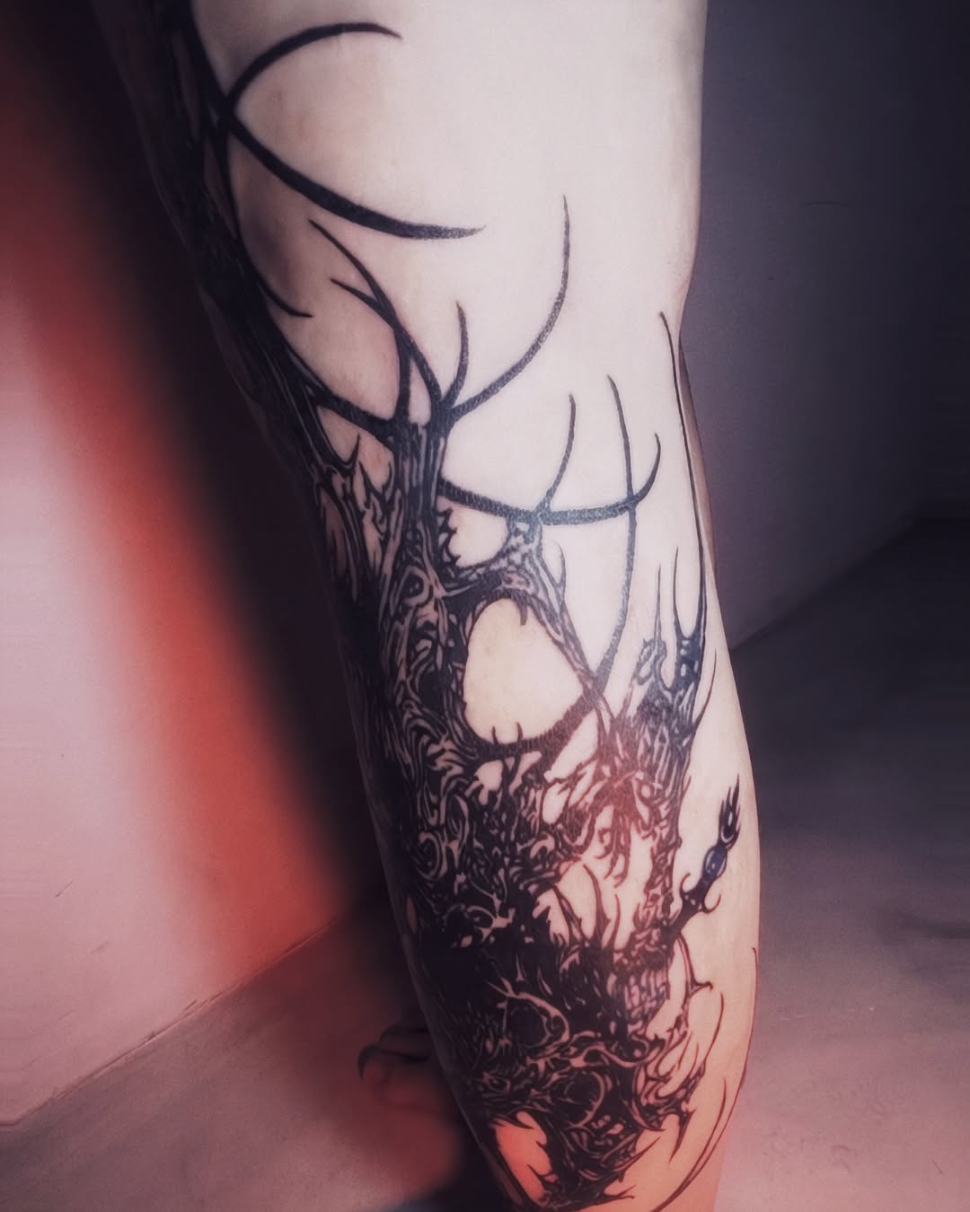 Tattoo by @leexitt — black_and_grey