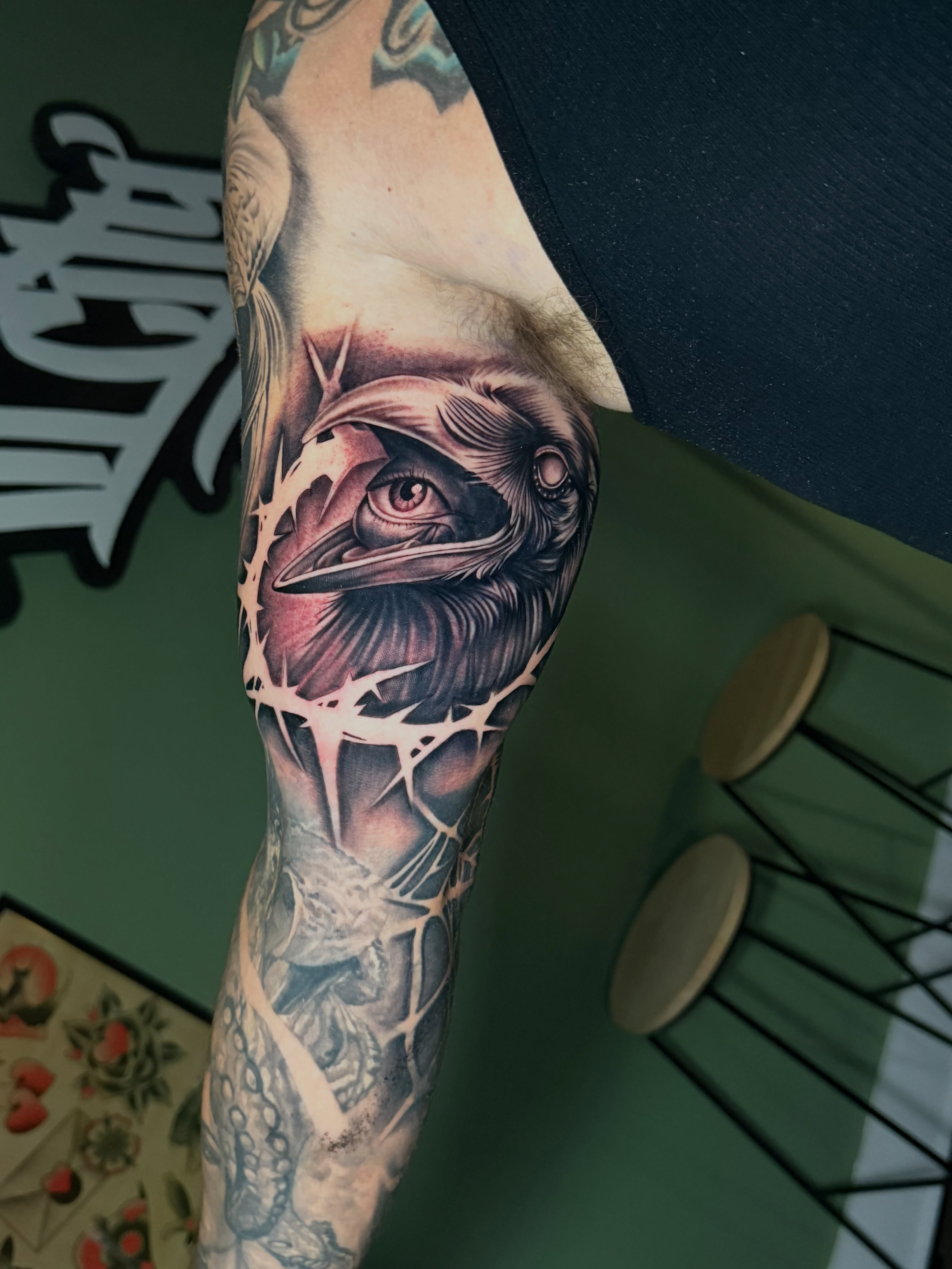 Bird realism tattoo on the forearm by Ray Paponetti - Tattoo Artist Delray Beach