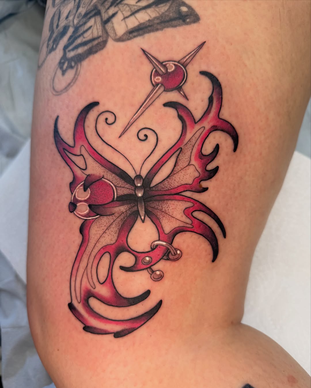 Tattoo by 𝔓𝔢𝔞𝔠𝔥𝔶 𝔄𝔫𝔰𝔩𝔢𝔶, Denver, CO